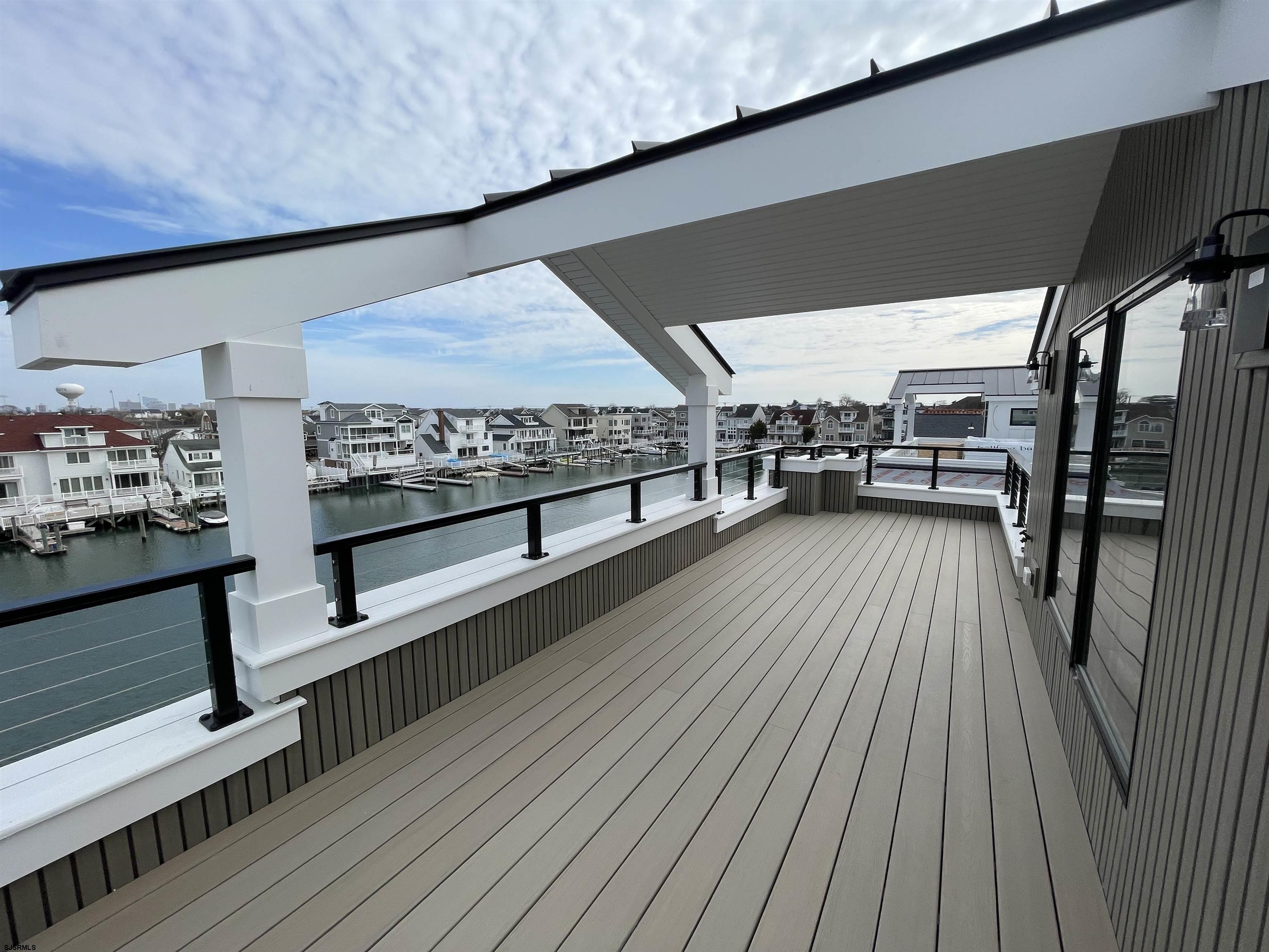 Margate, New Jersey 08402, United States, 5 Bedrooms Bedrooms, ,6 BathroomsBathrooms,Residential,Active,72539