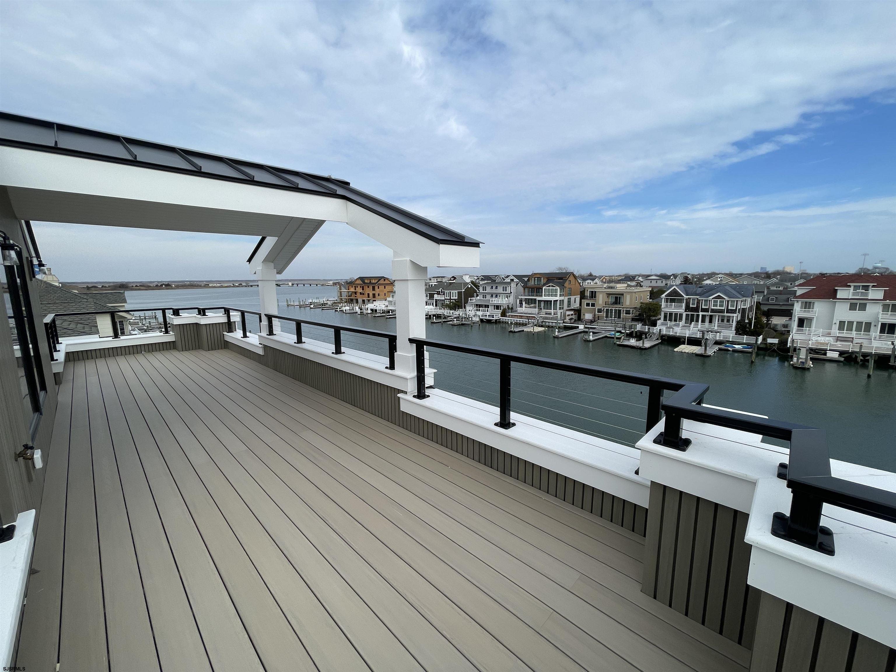 Margate, New Jersey 08402, United States, 5 Bedrooms Bedrooms, ,6 BathroomsBathrooms,Residential,Active,72539