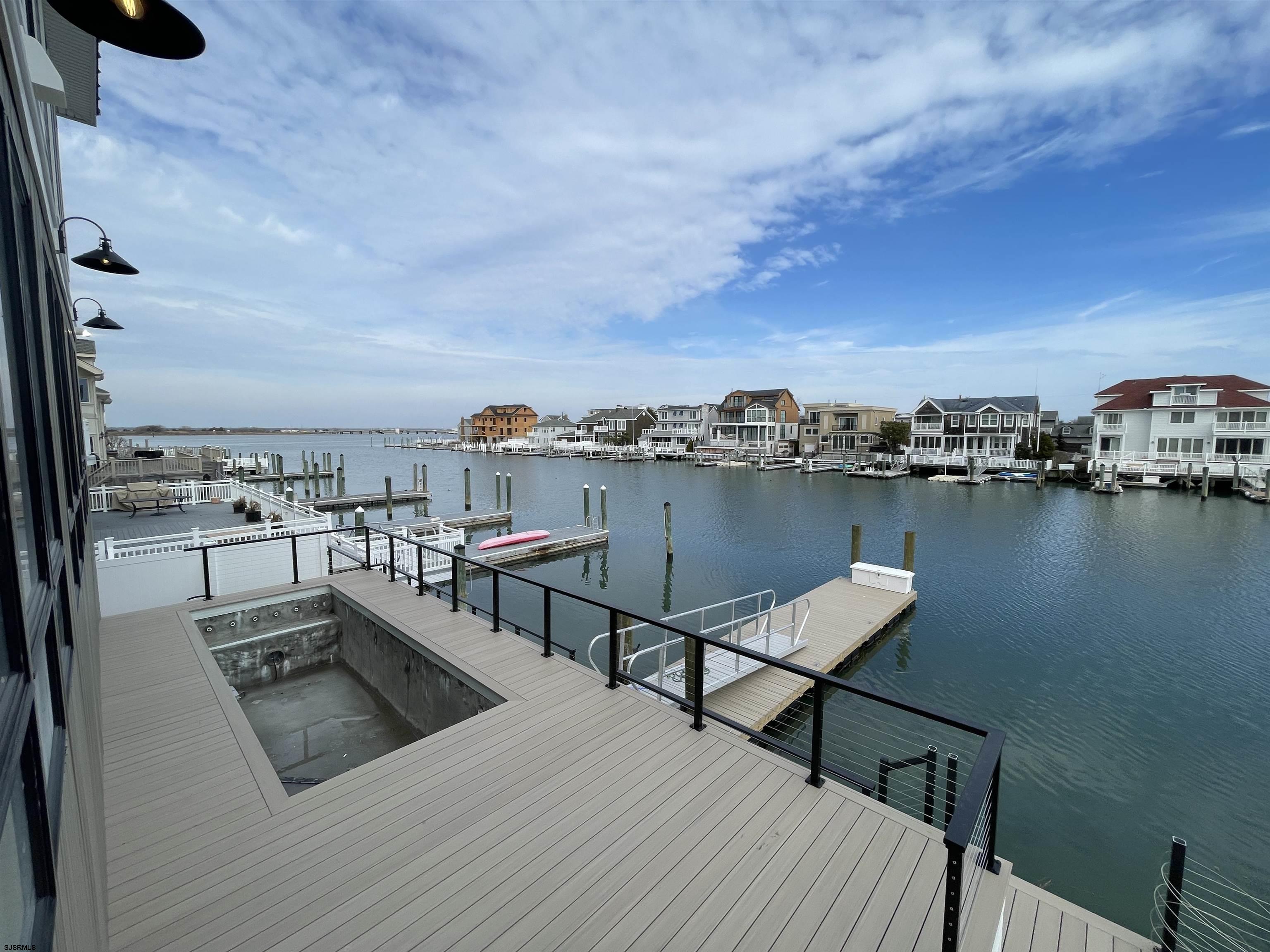 Margate, New Jersey 08402, United States, 5 Bedrooms Bedrooms, ,6 BathroomsBathrooms,Residential,Active,72539