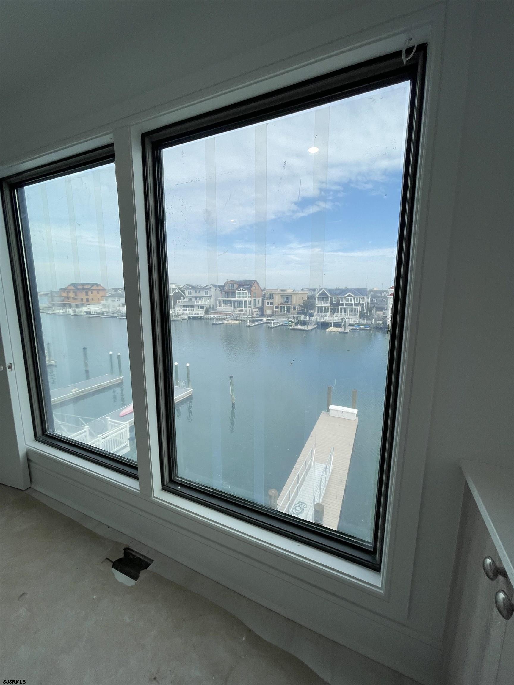 Margate, New Jersey 08402, United States, 5 Bedrooms Bedrooms, ,6 BathroomsBathrooms,Residential,Active,72539