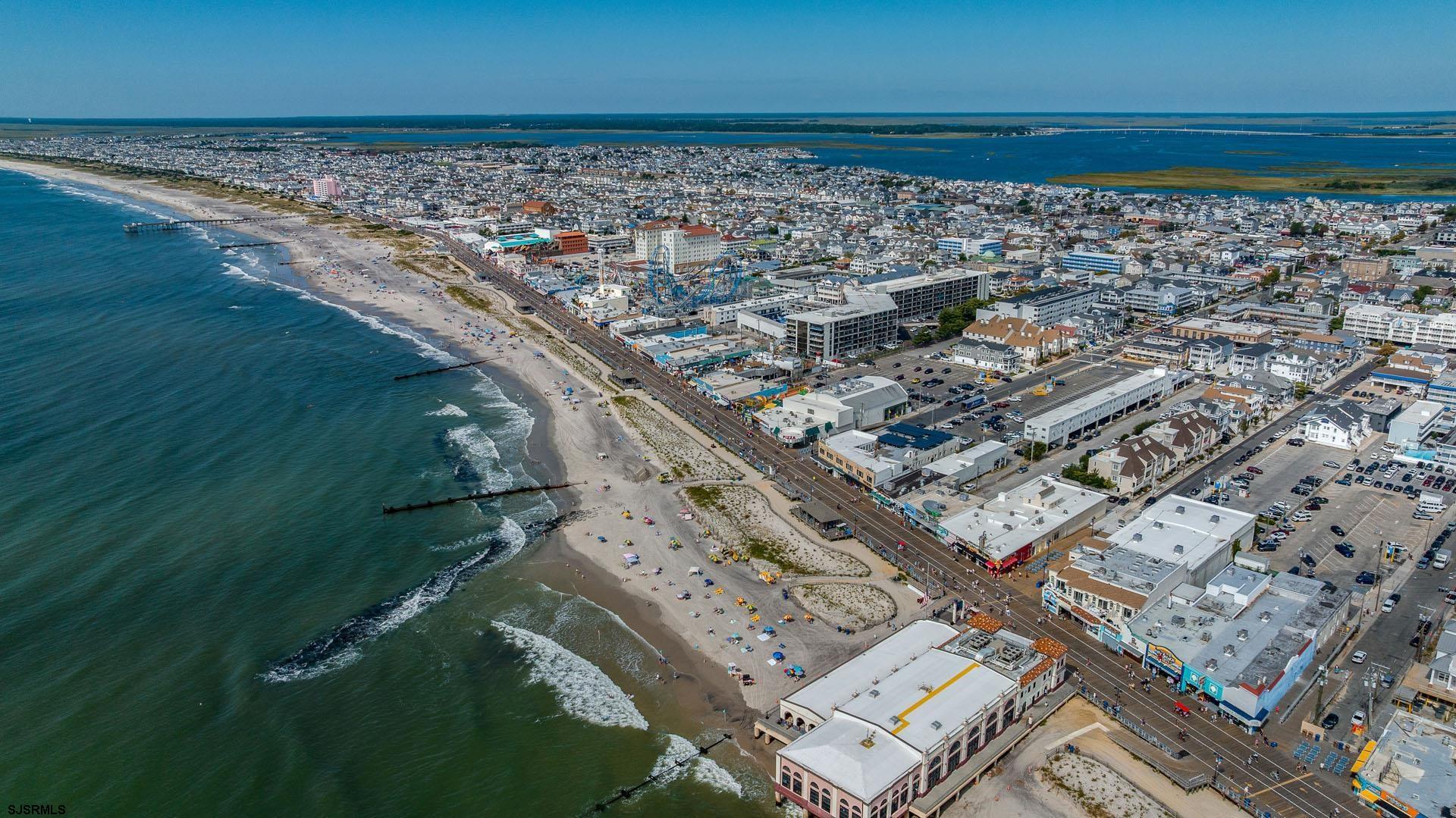 Ocean City, New Jersey 08226, United States, 5 Bedrooms Bedrooms, ,3 BathroomsBathrooms,Residential,Pending,223946