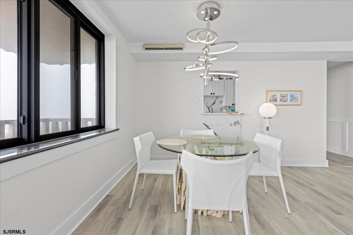 Atlantic City, New Jersey 08401, United States, 1 Bedroom Bedrooms, ,2 BathroomsBathrooms,Residential,Active,133317