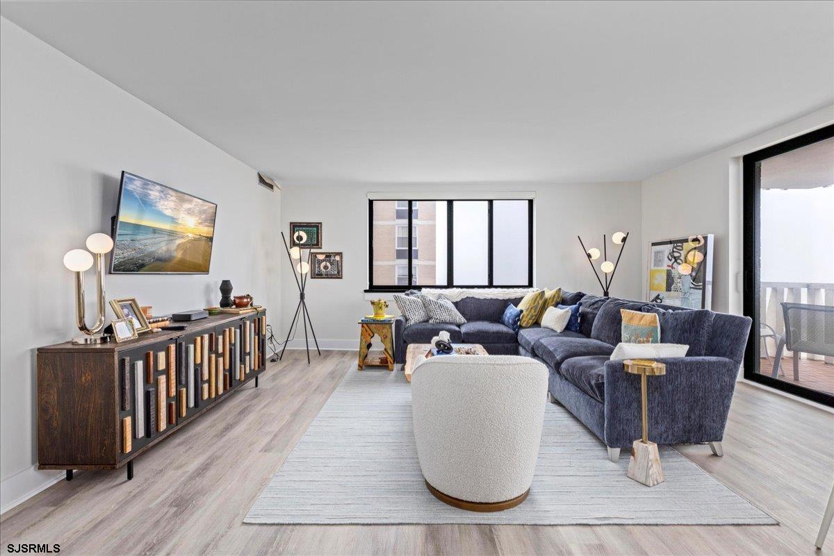 Atlantic City, New Jersey 08401, United States, 1 Bedroom Bedrooms, ,2 BathroomsBathrooms,Residential,Active,133317