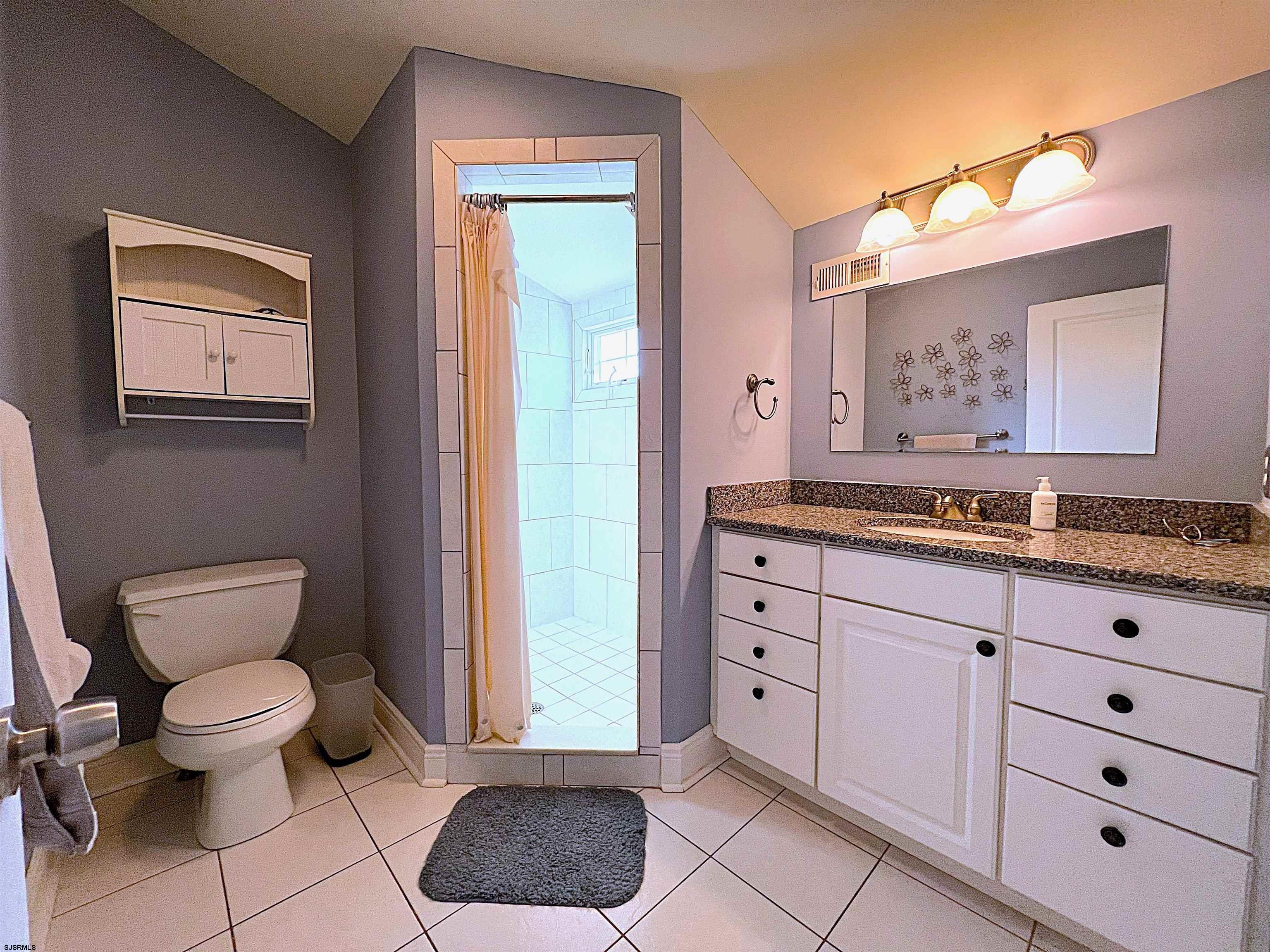 Ocean City, New Jersey 08226, United States, 5 Bedrooms Bedrooms, ,6 BathroomsBathrooms,Residential,Active,10561