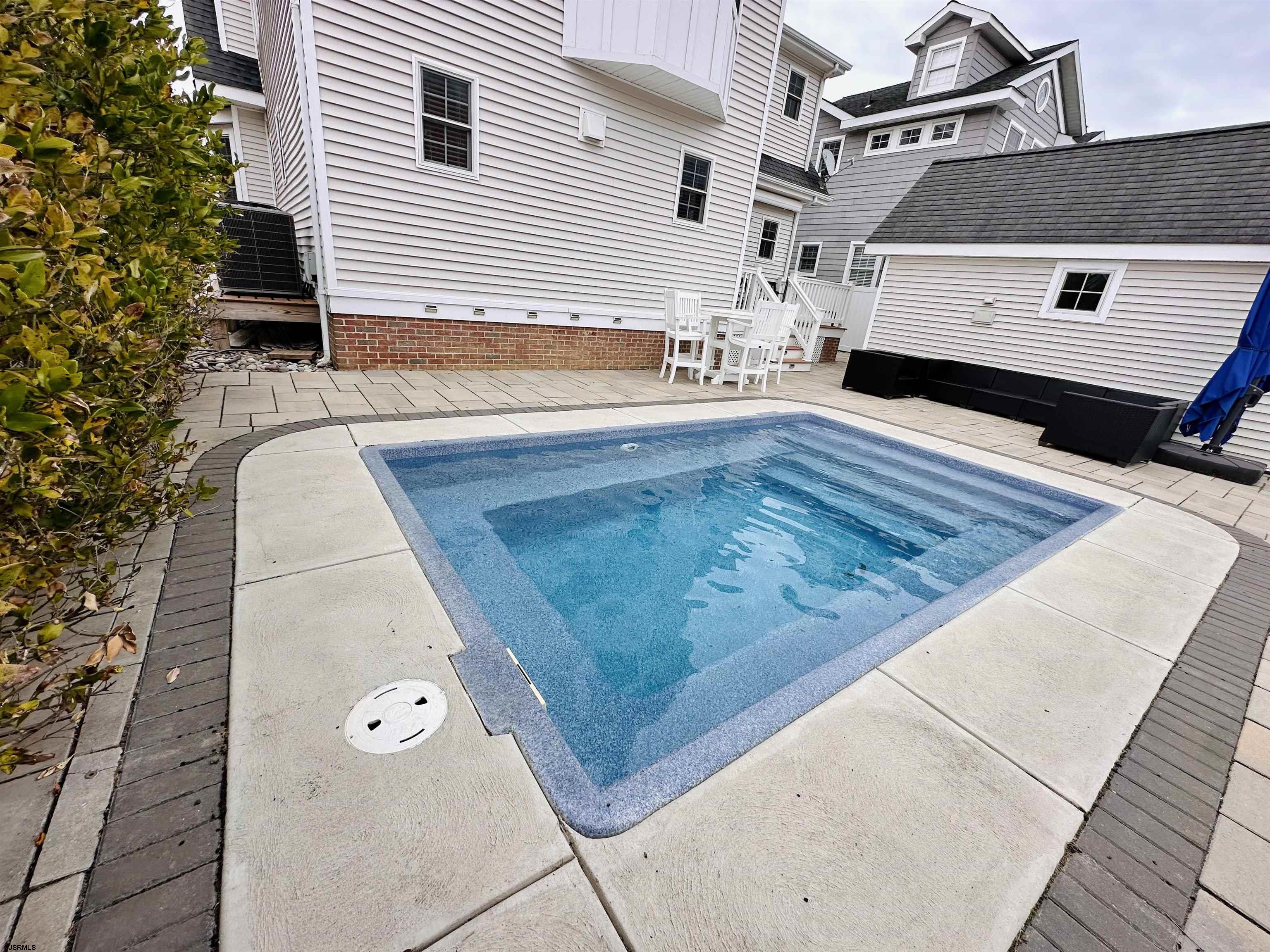 Ocean City, New Jersey 08226, United States, 5 Bedrooms Bedrooms, ,6 BathroomsBathrooms,Residential,Active,10561
