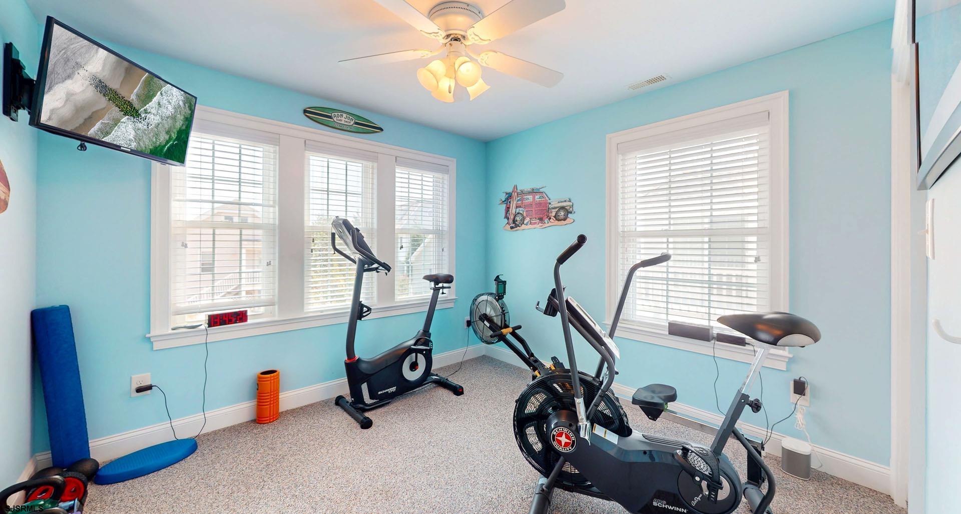 Ocean City, New Jersey 08226, United States, 6 Bedrooms Bedrooms, ,5 BathroomsBathrooms,Residential,Pending,185741