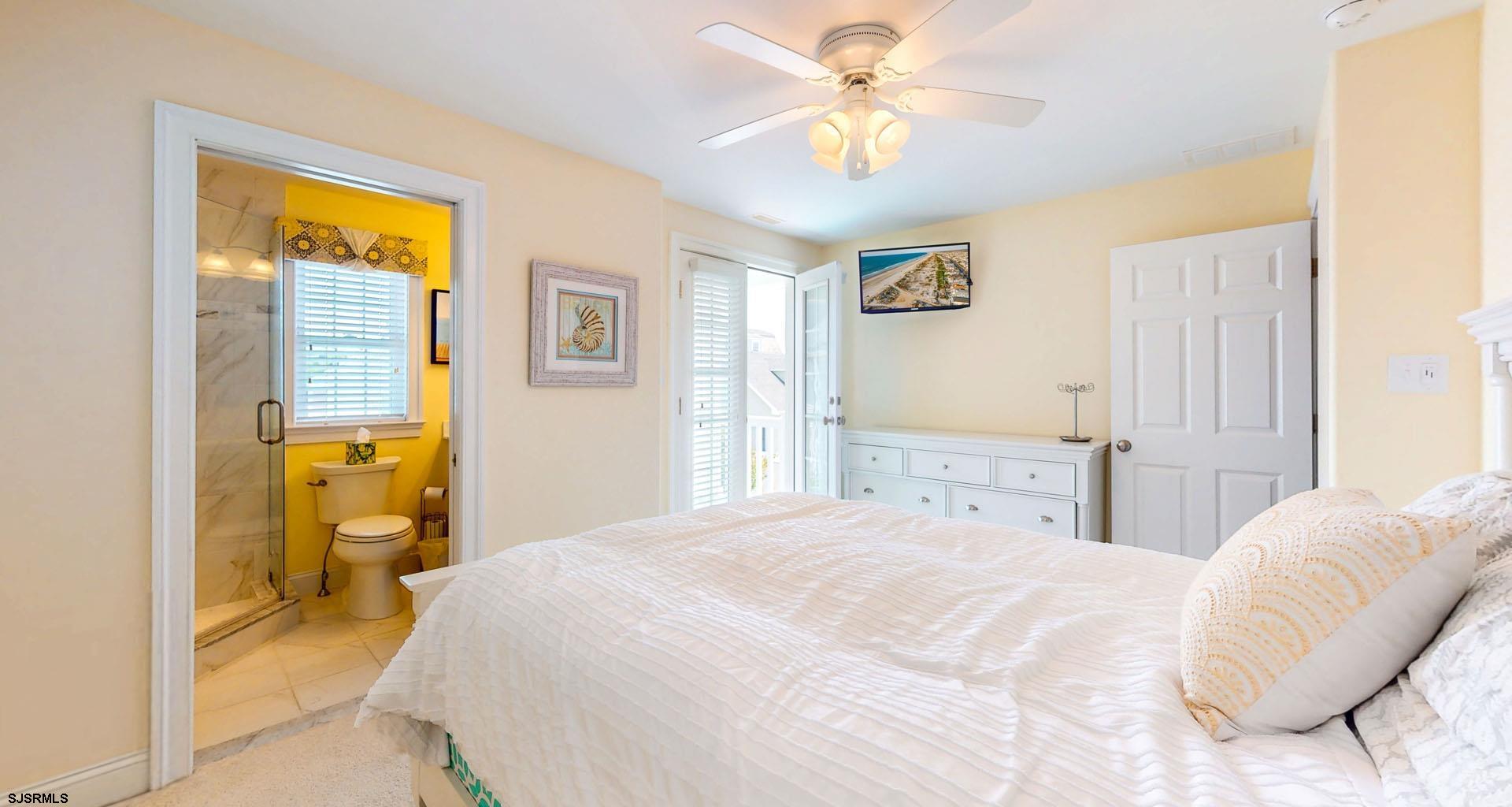 Ocean City, New Jersey 08226, United States, 6 Bedrooms Bedrooms, ,5 BathroomsBathrooms,Residential,Pending,185741