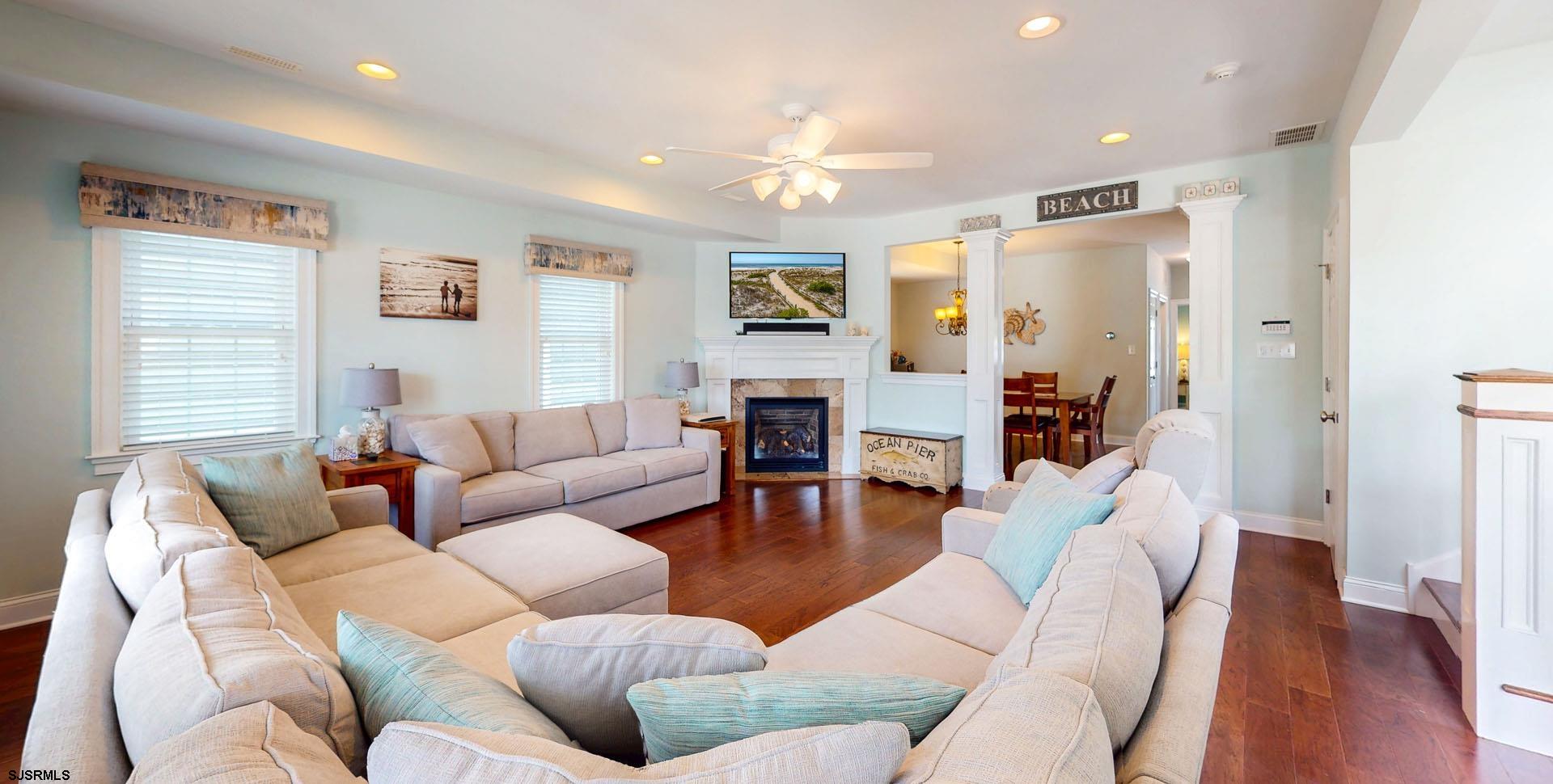 Ocean City, New Jersey 08226, United States, 6 Bedrooms Bedrooms, ,5 BathroomsBathrooms,Residential,Pending,185741