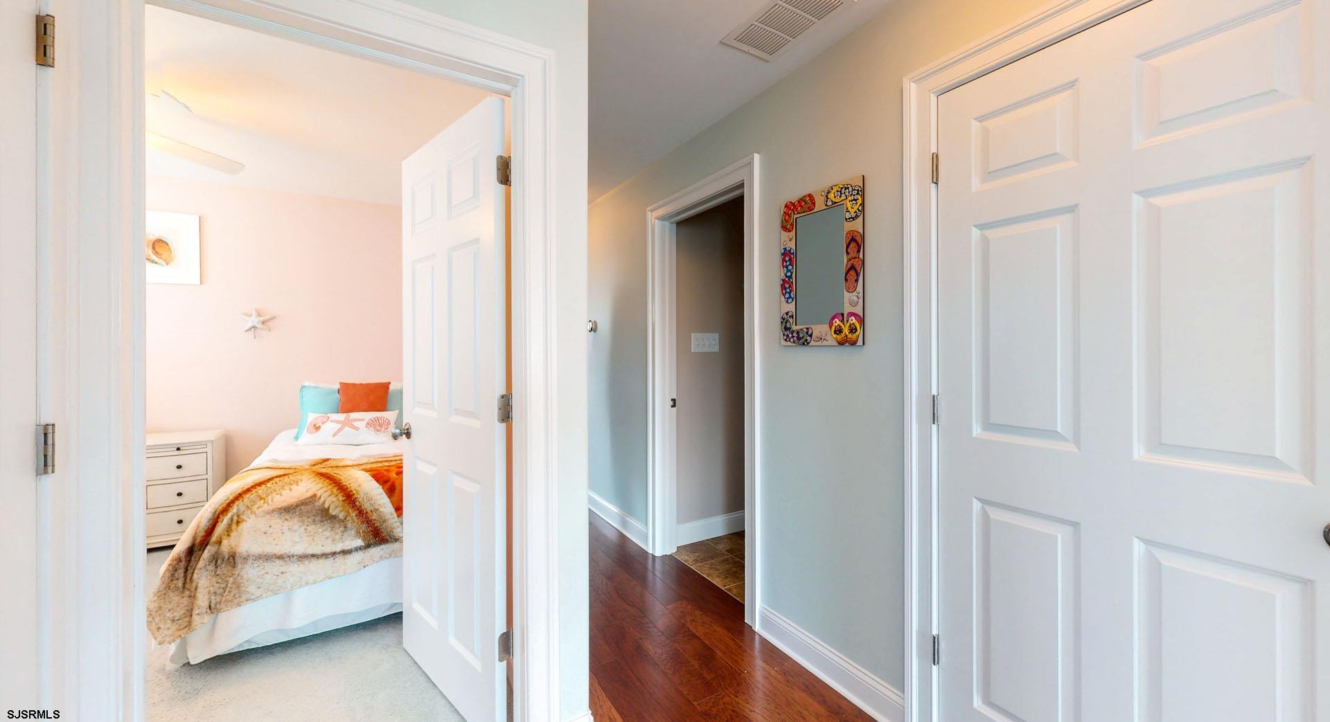 Ocean City, New Jersey 08226, United States, 6 Bedrooms Bedrooms, ,5 BathroomsBathrooms,Residential,Pending,185741