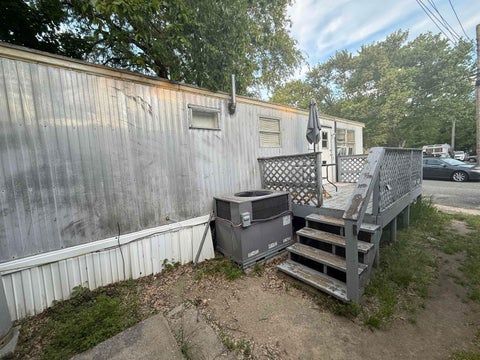 Mobile Home For Sale - 4288 Black Horse Pike<br/> Mays Landing, NJ 08330