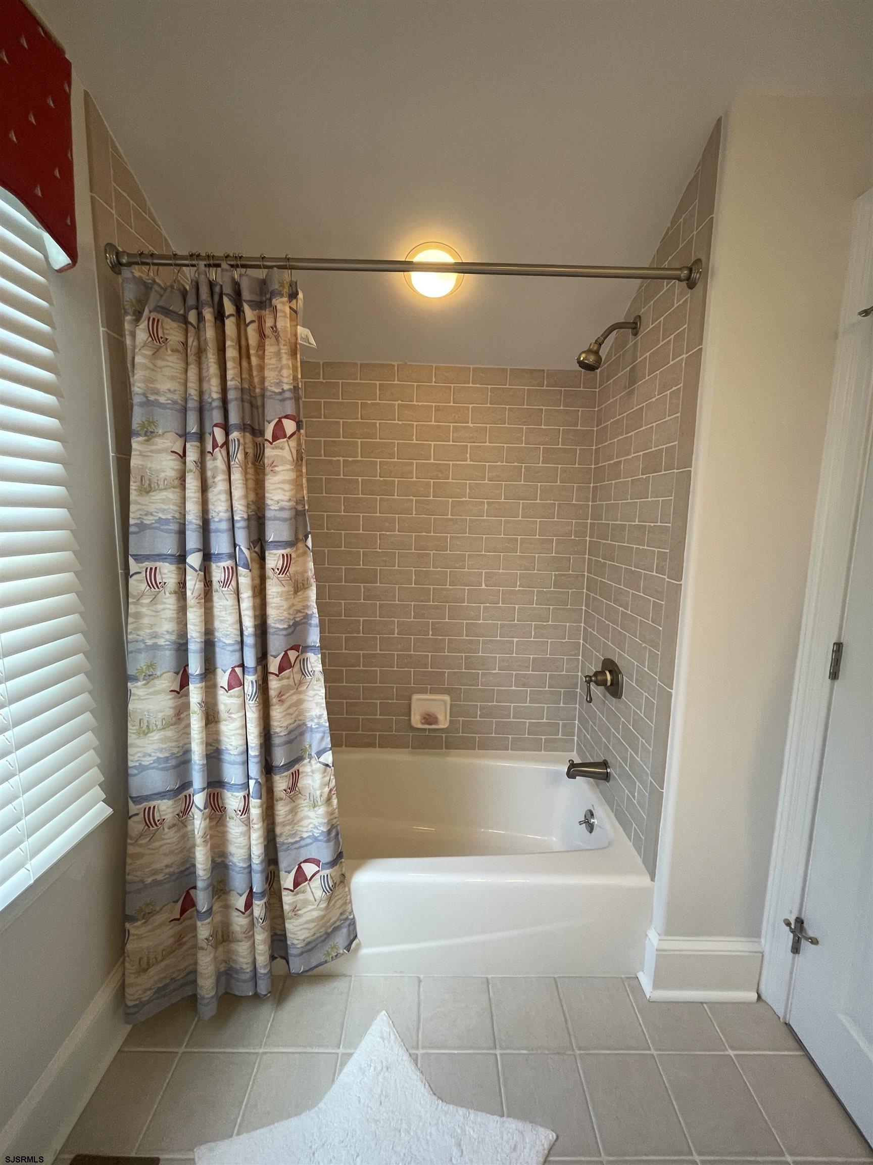 Margate, New Jersey 08402, United States, 4 Bedrooms Bedrooms, ,5 BathroomsBathrooms,Residential,Active,47370