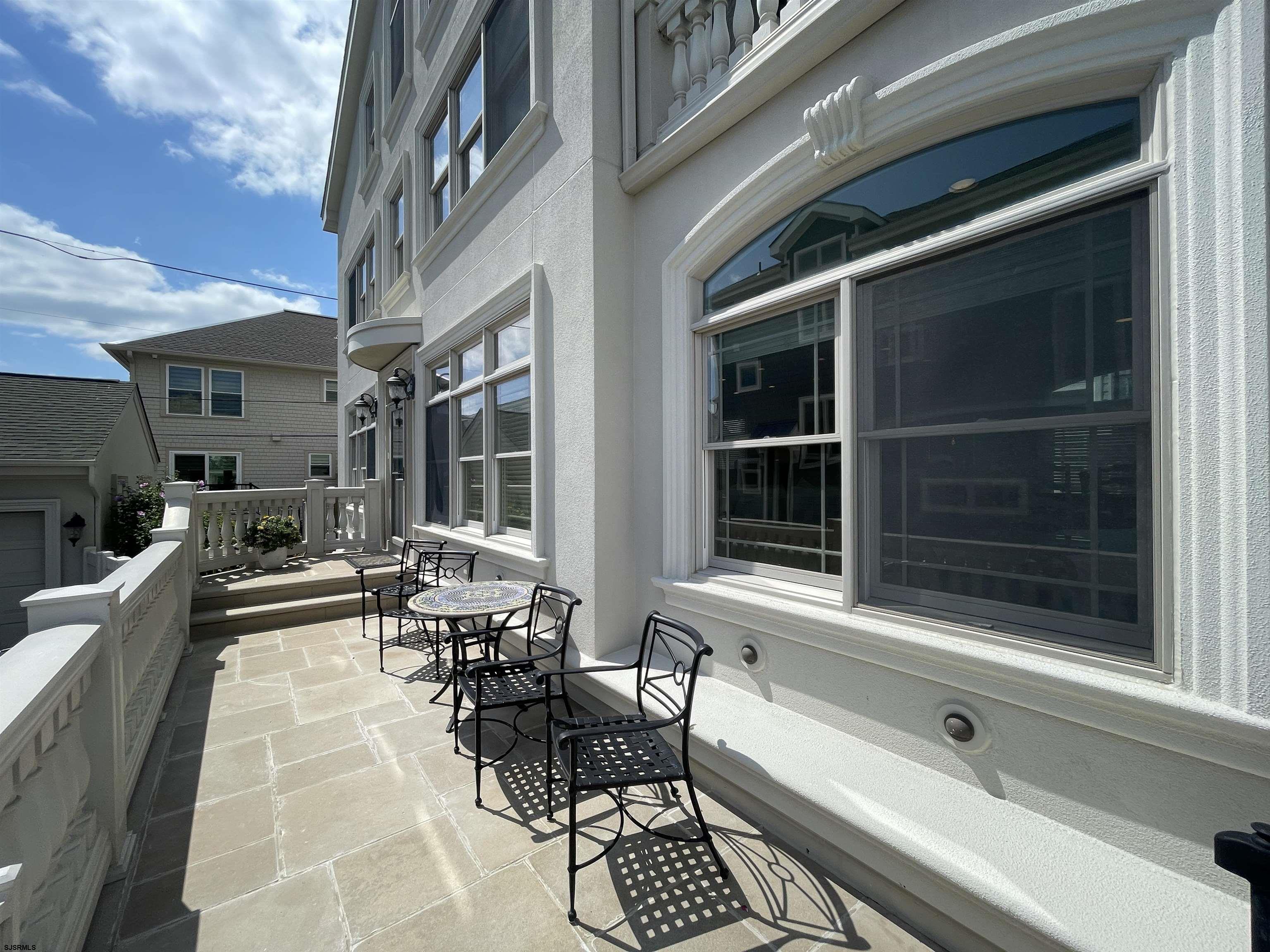 Margate, New Jersey 08402, United States, 4 Bedrooms Bedrooms, ,5 BathroomsBathrooms,Residential,Active,47370