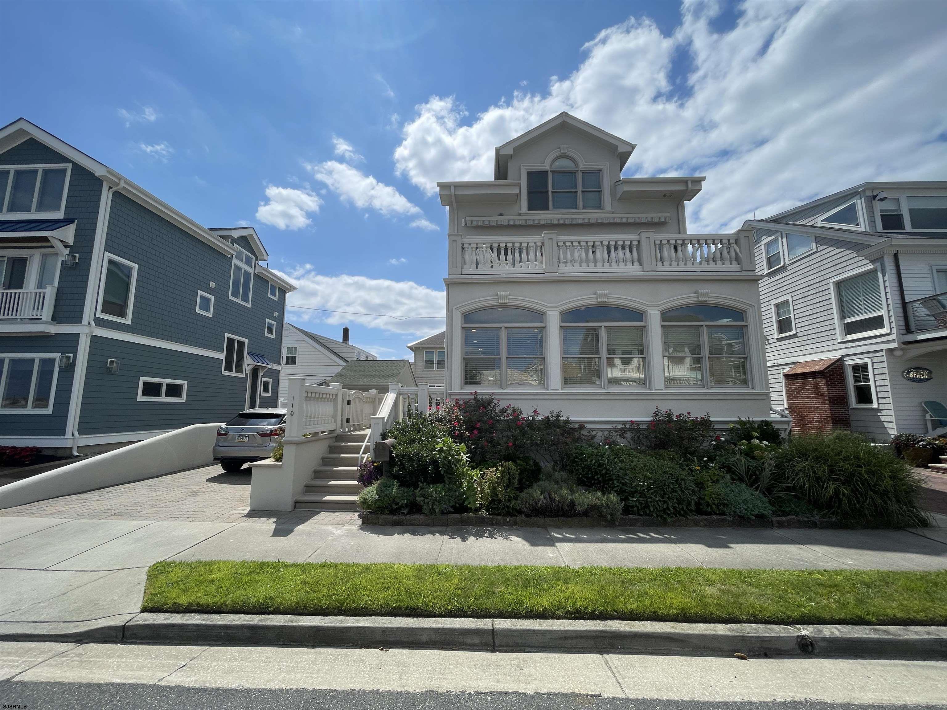Margate, New Jersey 08402, United States, 4 Bedrooms Bedrooms, ,5 BathroomsBathrooms,Residential,Active,47370