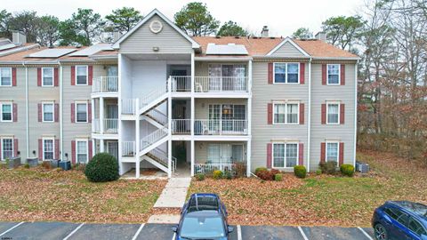 Photo of 10 Iroquois Dr #10, Galloway Township, NJ 08205 (MLS # 602945)
