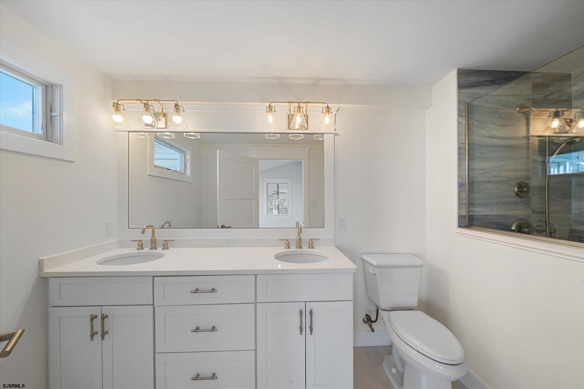 Ocean City, New Jersey 08226, United States, 5 Bedrooms Bedrooms, ,3 BathroomsBathrooms,Residential,Pending,45612