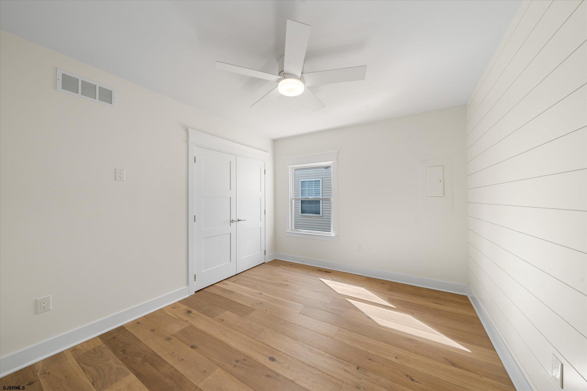 Ocean City, New Jersey 08226, United States, 5 Bedrooms Bedrooms, ,3 BathroomsBathrooms,Residential,Pending,45612