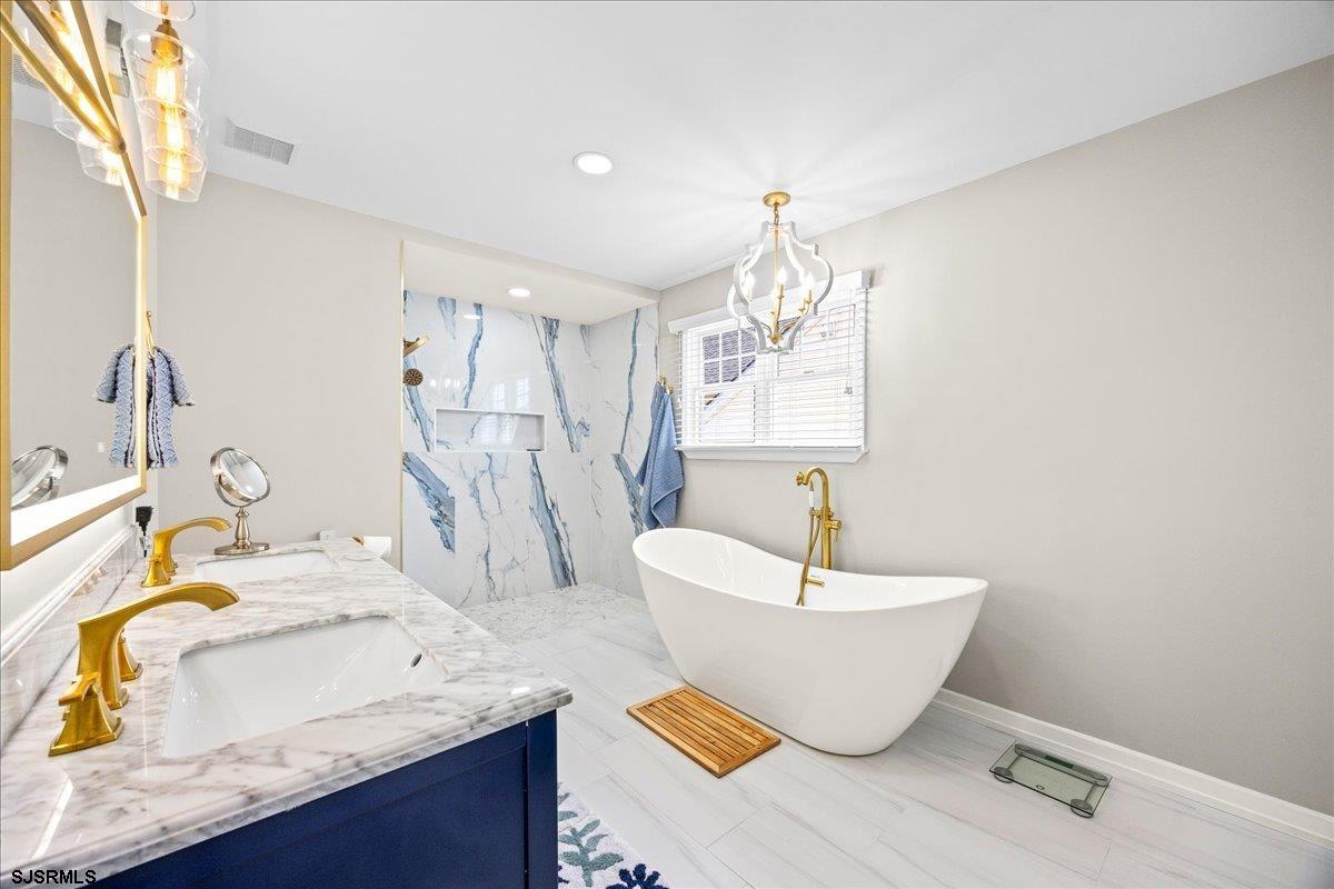 Margate, New Jersey 08402, United States, 4 Bedrooms Bedrooms, ,4 BathroomsBathrooms,Residential,Active,171662