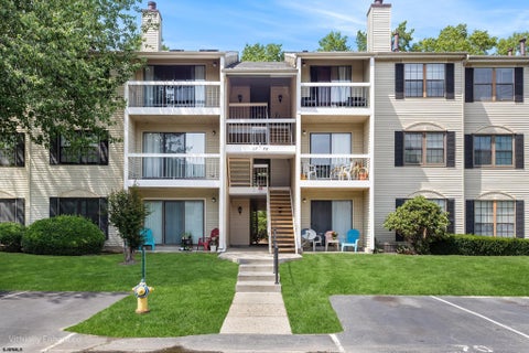 Condo For Sale - 71 Mattix Road #71<br/> Absecon, NJ 08205