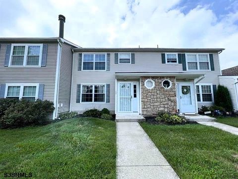 Photo of 121 London Ct #121, Egg Harbor Township, NJ 08234 (MLS # 602773)