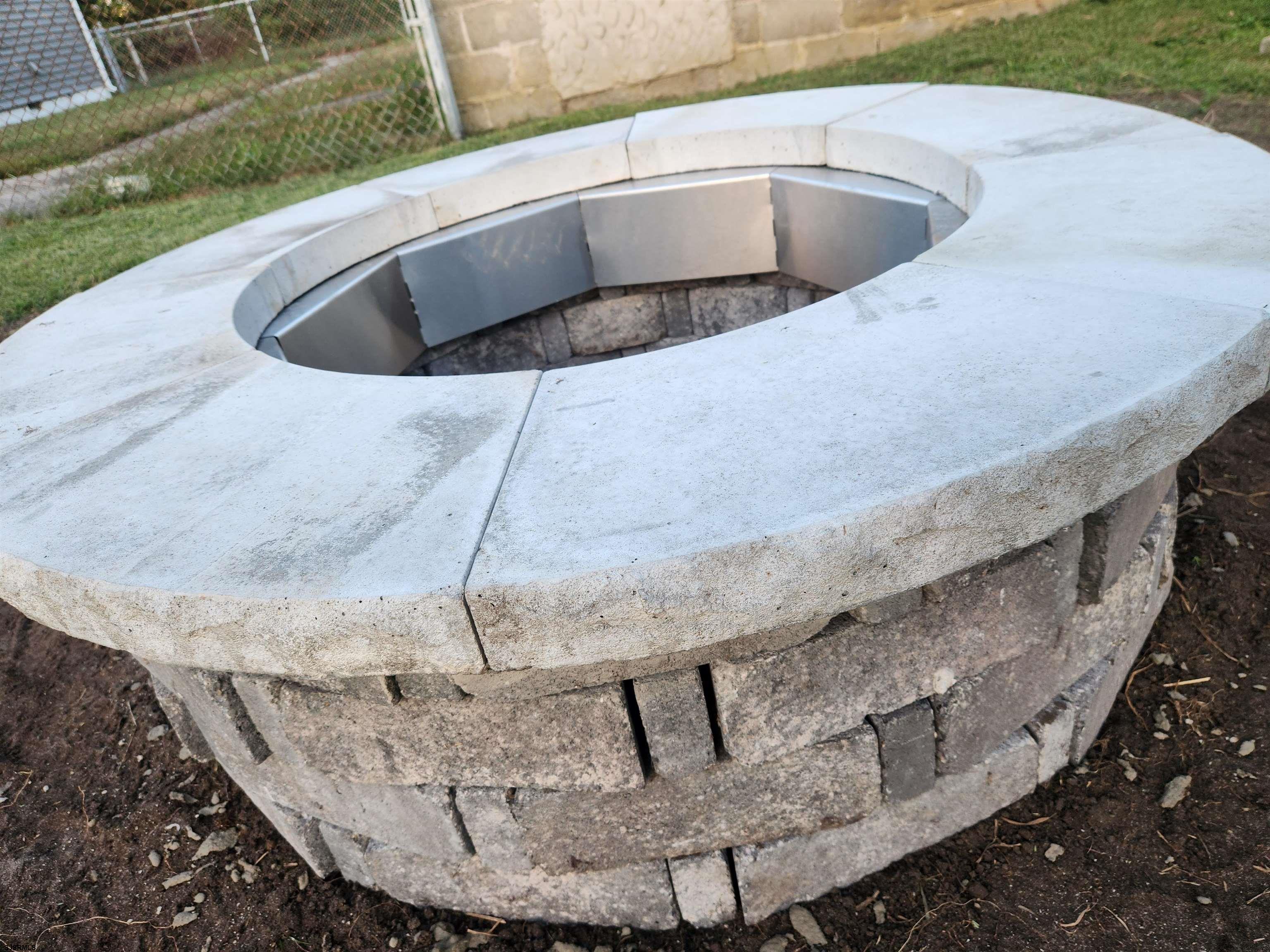 Atlantic City, New Jersey 08401, United States, 3 Bedrooms Bedrooms, ,2 BathroomsBathrooms,Residential,Pending,10843