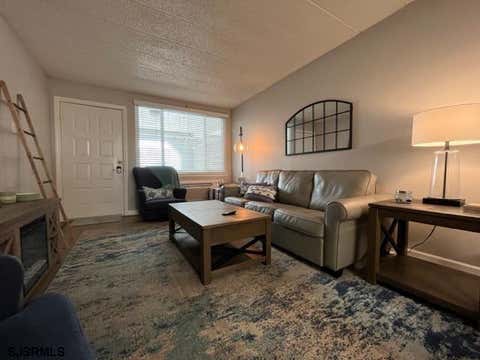 Condo For Rent - 9510 Amherst Ave<br/> Margate, NJ 08402