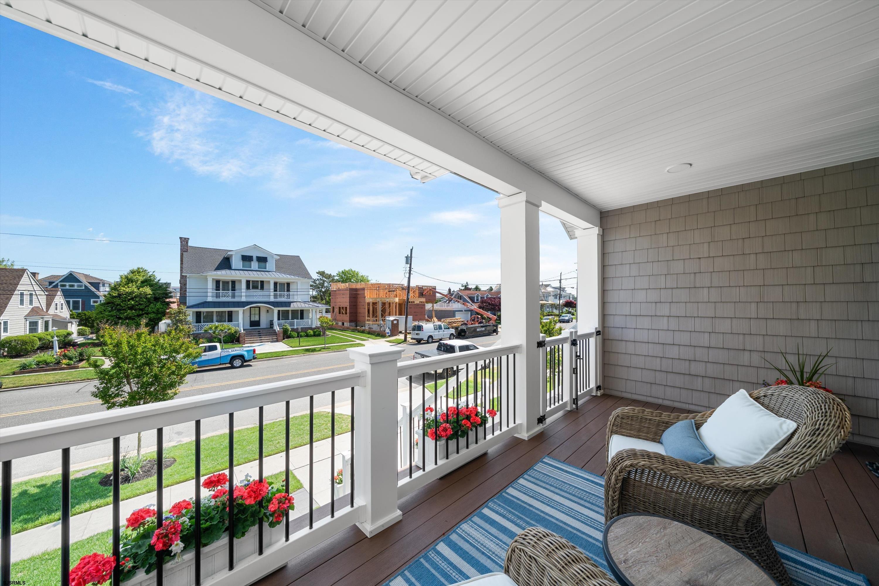 544 E Atlantic Blvd