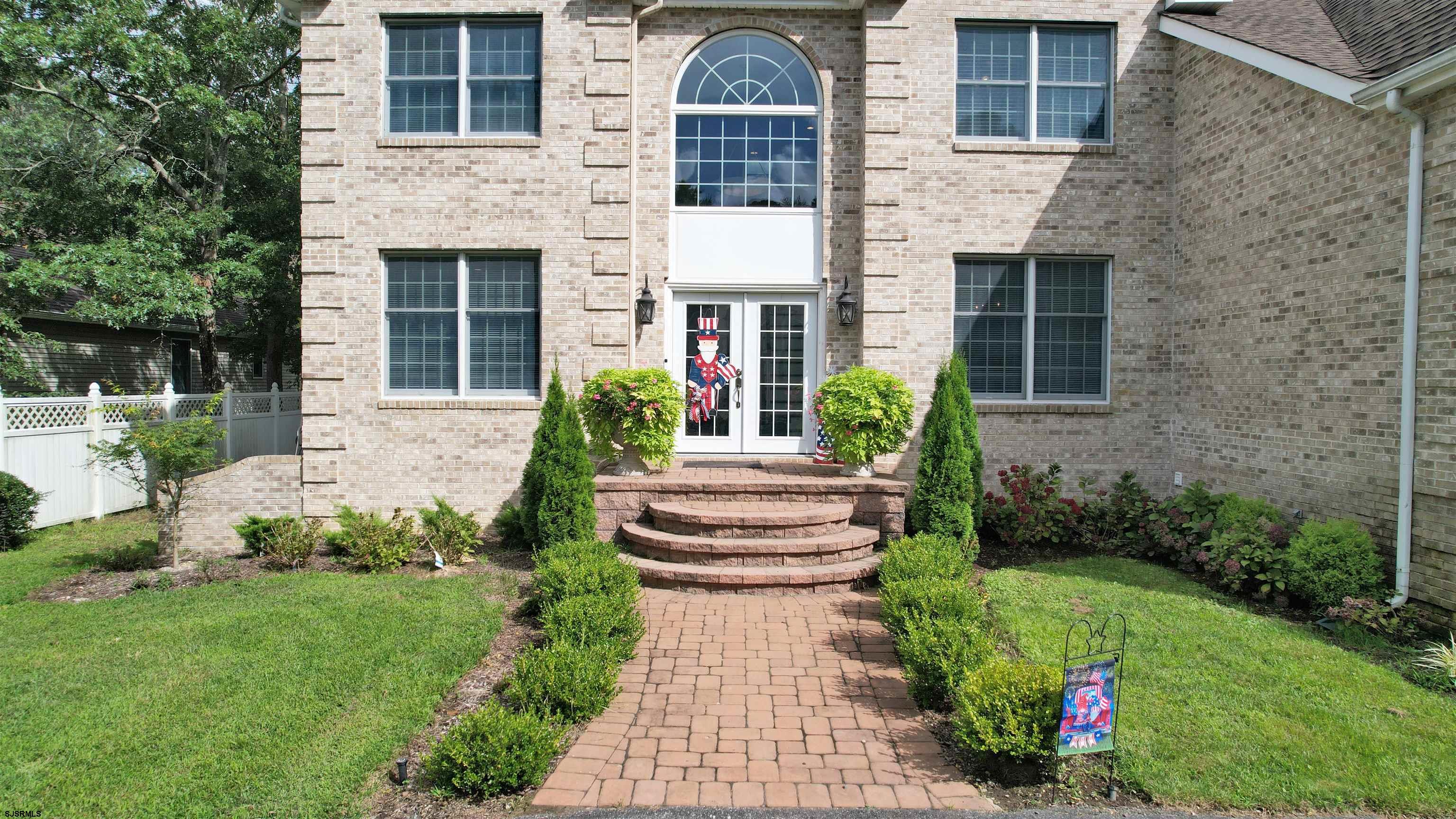 506 S Bella Ct
