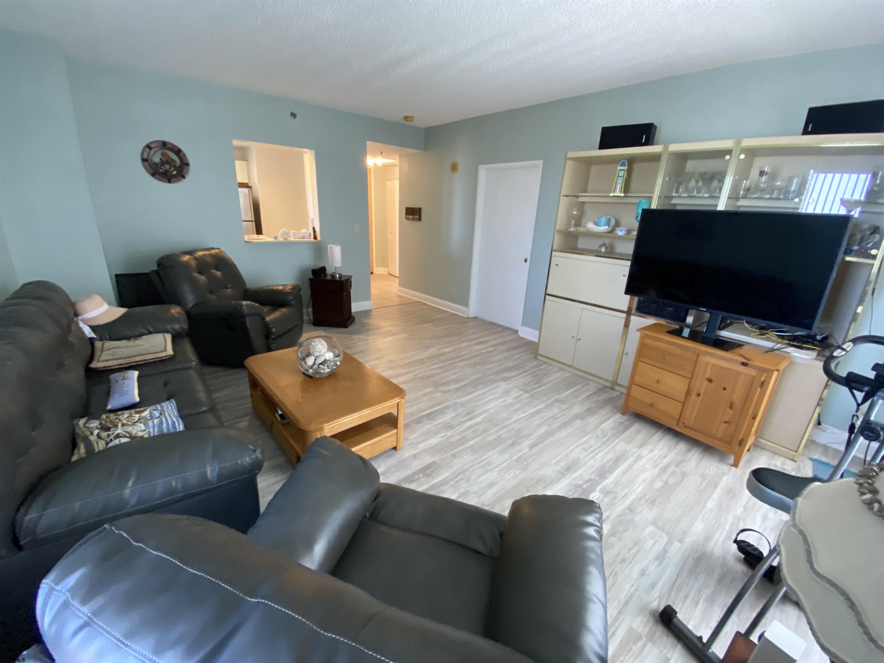 Atlantic City, New Jersey 08401, United States, 2 Bedrooms Bedrooms, ,2 BathroomsBathrooms,Residential,Active,130992