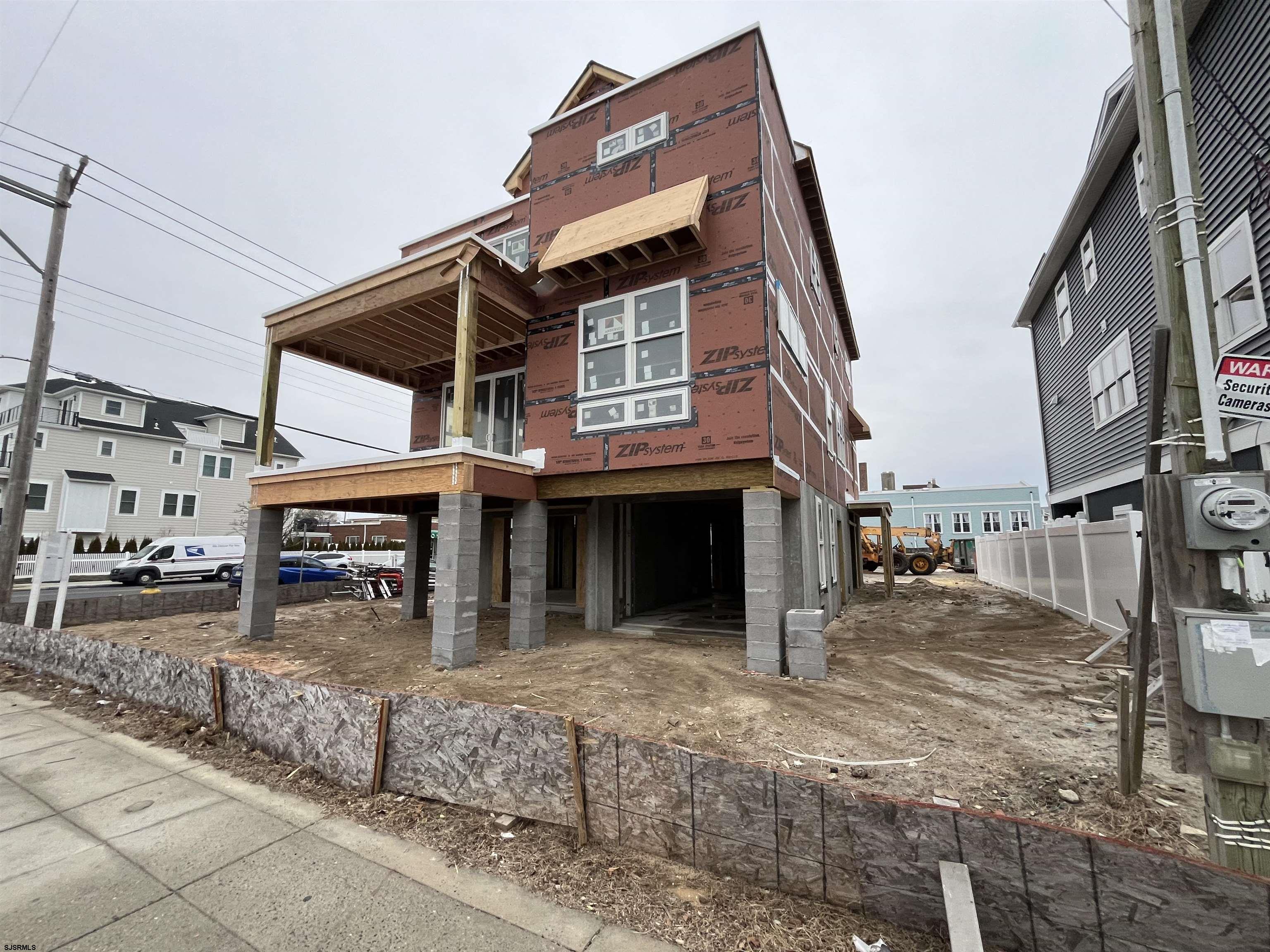 Ventnor, New Jersey 08406, United States, 5 Bedrooms Bedrooms, ,4 BathroomsBathrooms,Residential,Pending,41407