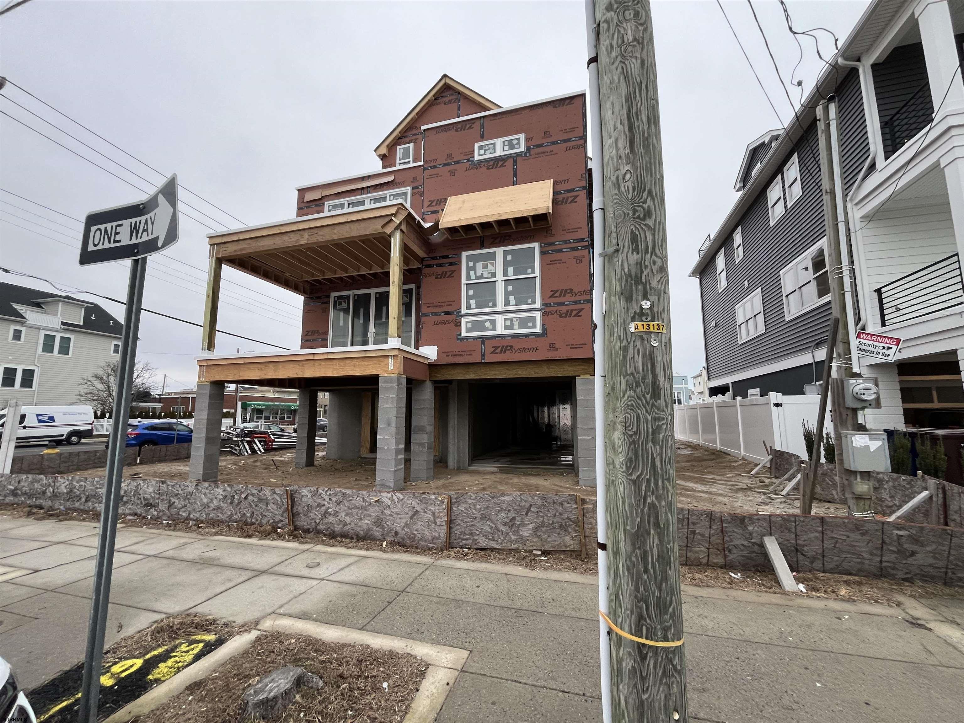 Ventnor, New Jersey 08406, United States, 5 Bedrooms Bedrooms, ,4 BathroomsBathrooms,Residential,Pending,41407