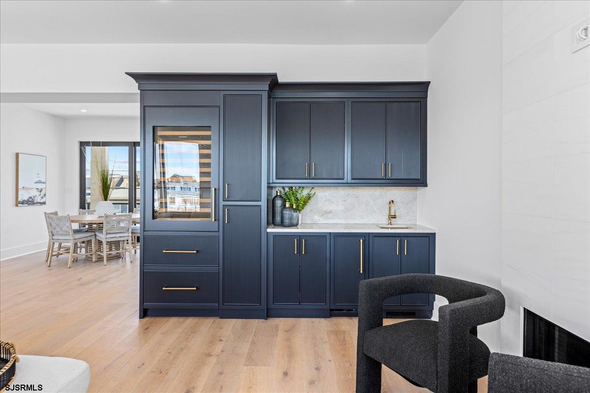 Margate, New Jersey 08402, United States, 5 Bedrooms Bedrooms, ,6 BathroomsBathrooms,Residential,Active,138330