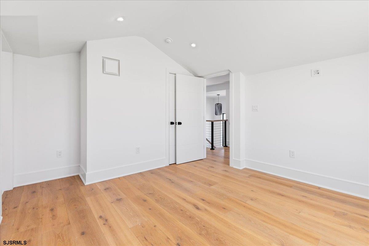 Margate, New Jersey 08402, United States, 5 Bedrooms Bedrooms, ,6 BathroomsBathrooms,Residential,Active,138330