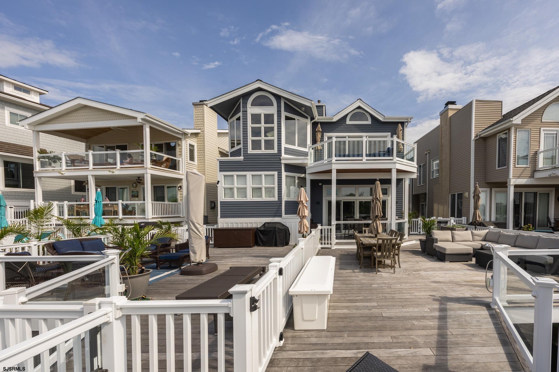 170 W 17th St 2