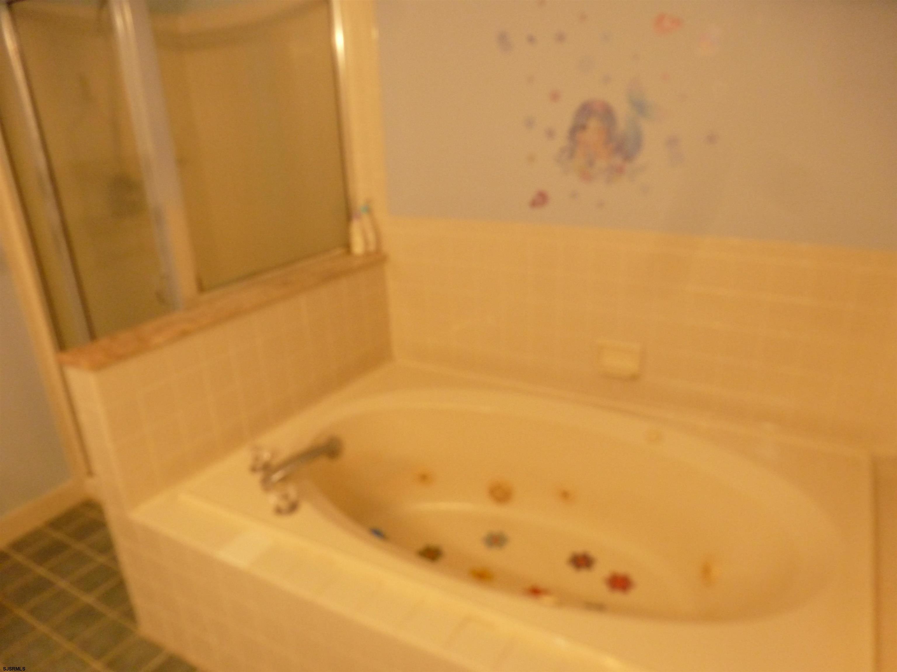 Galloway Township, New Jersey 08205, United States, 4 Bedrooms Bedrooms, ,3 BathroomsBathrooms,Residential,Active,193809