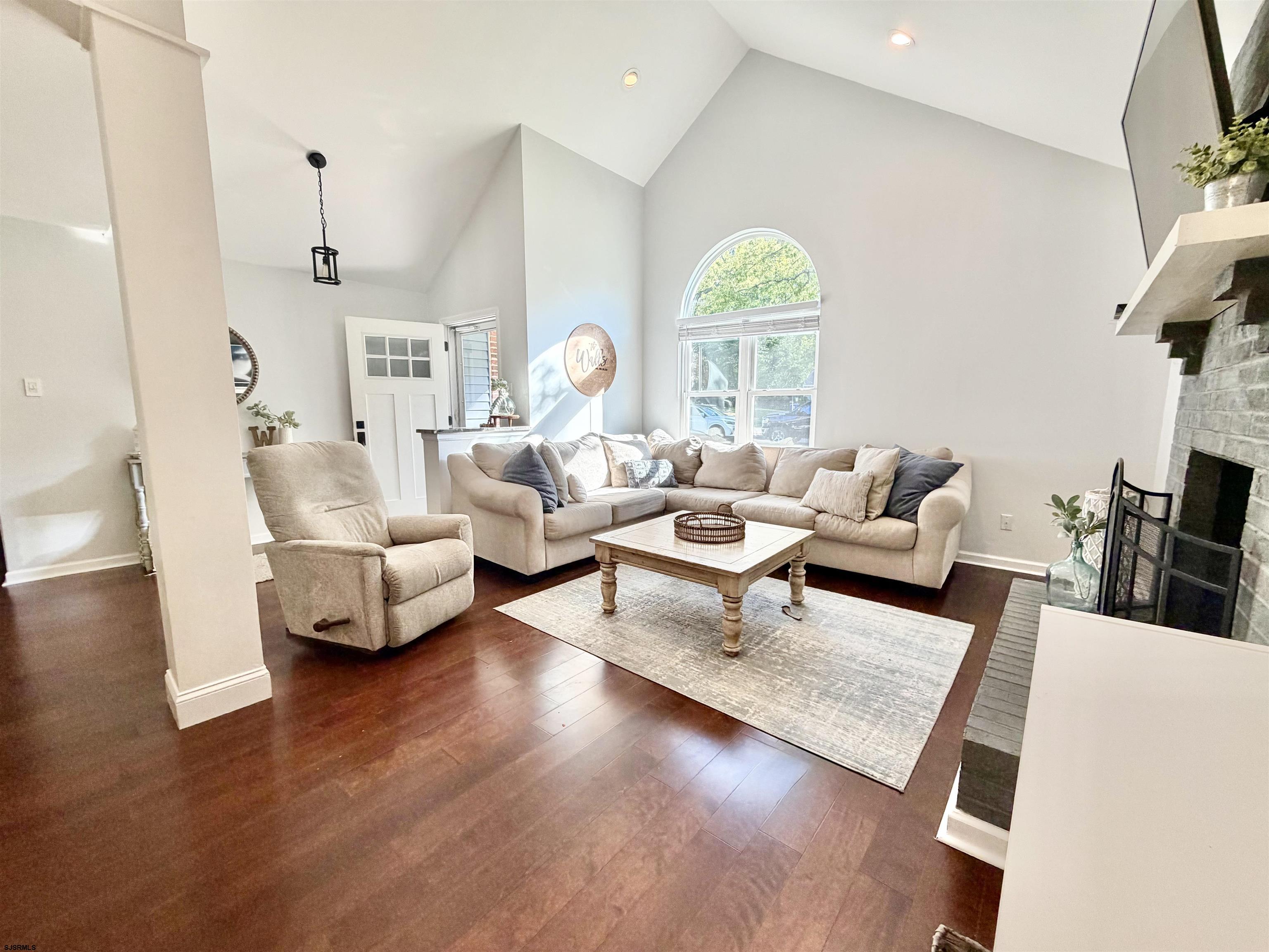 535 Holly Brook Dr
