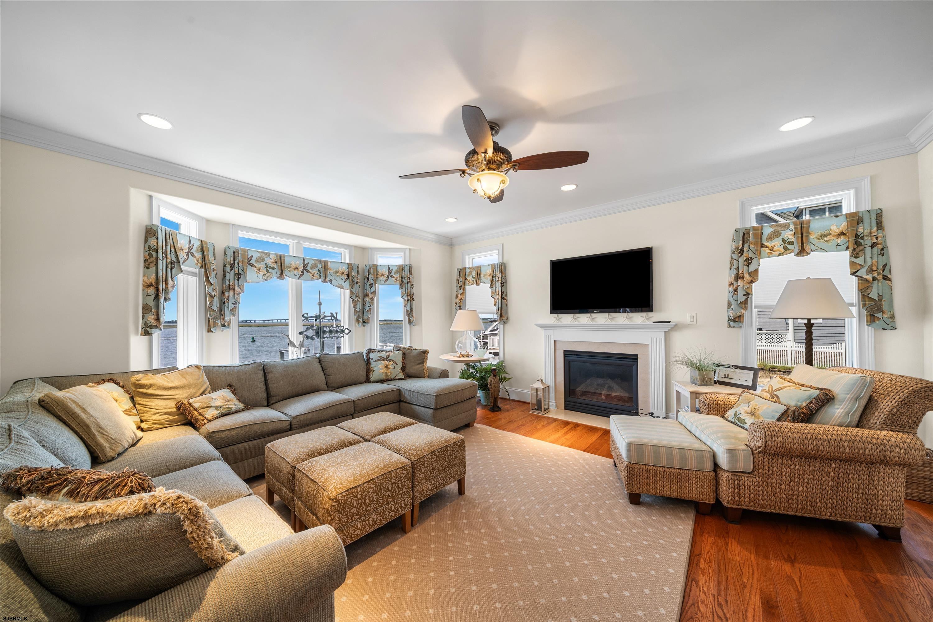 Ocean City, New Jersey 08226, United States, 5 Bedrooms Bedrooms, ,5 BathroomsBathrooms,Residential,Pending,228522