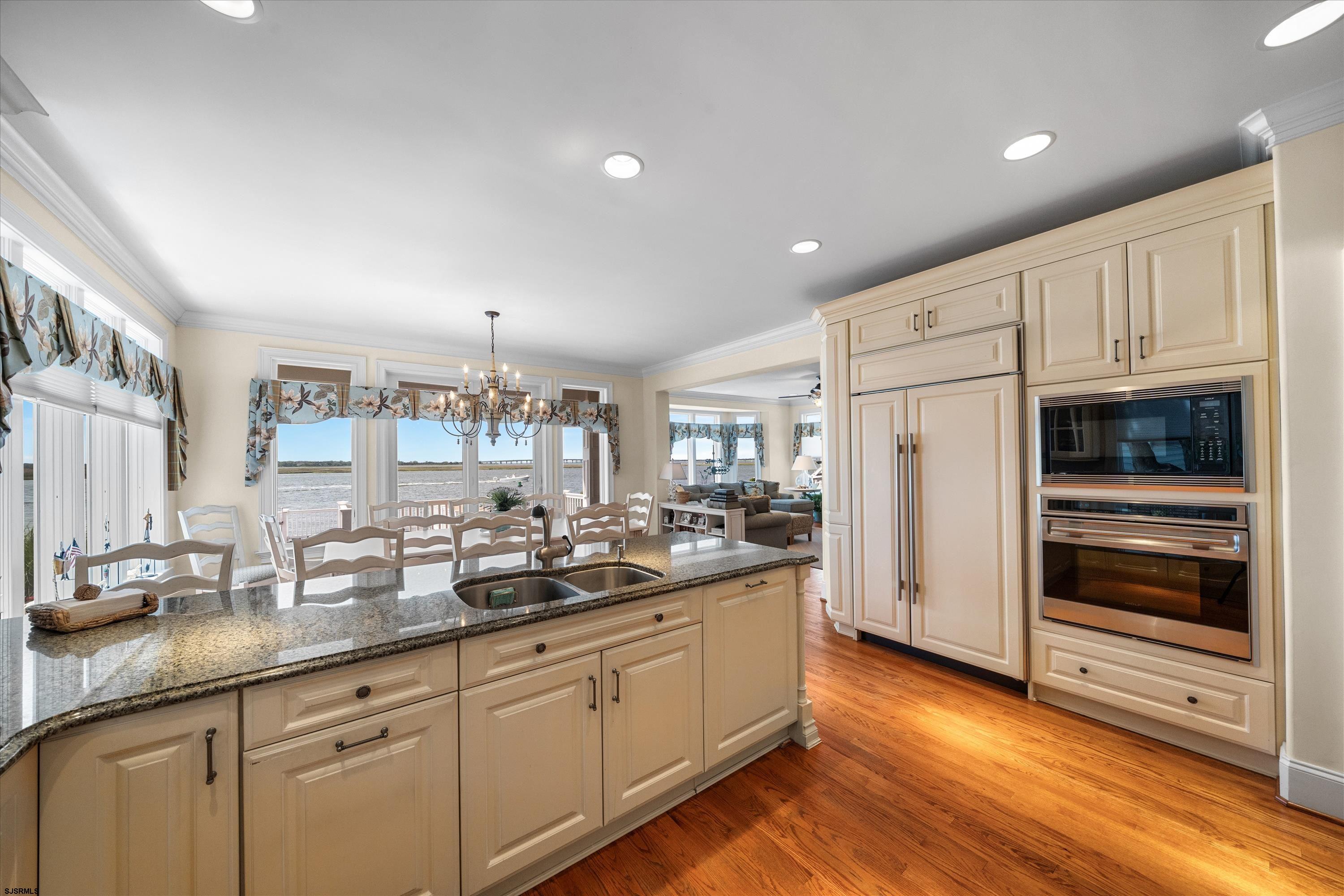 Ocean City, New Jersey 08226, United States, 5 Bedrooms Bedrooms, ,5 BathroomsBathrooms,Residential,Pending,228522