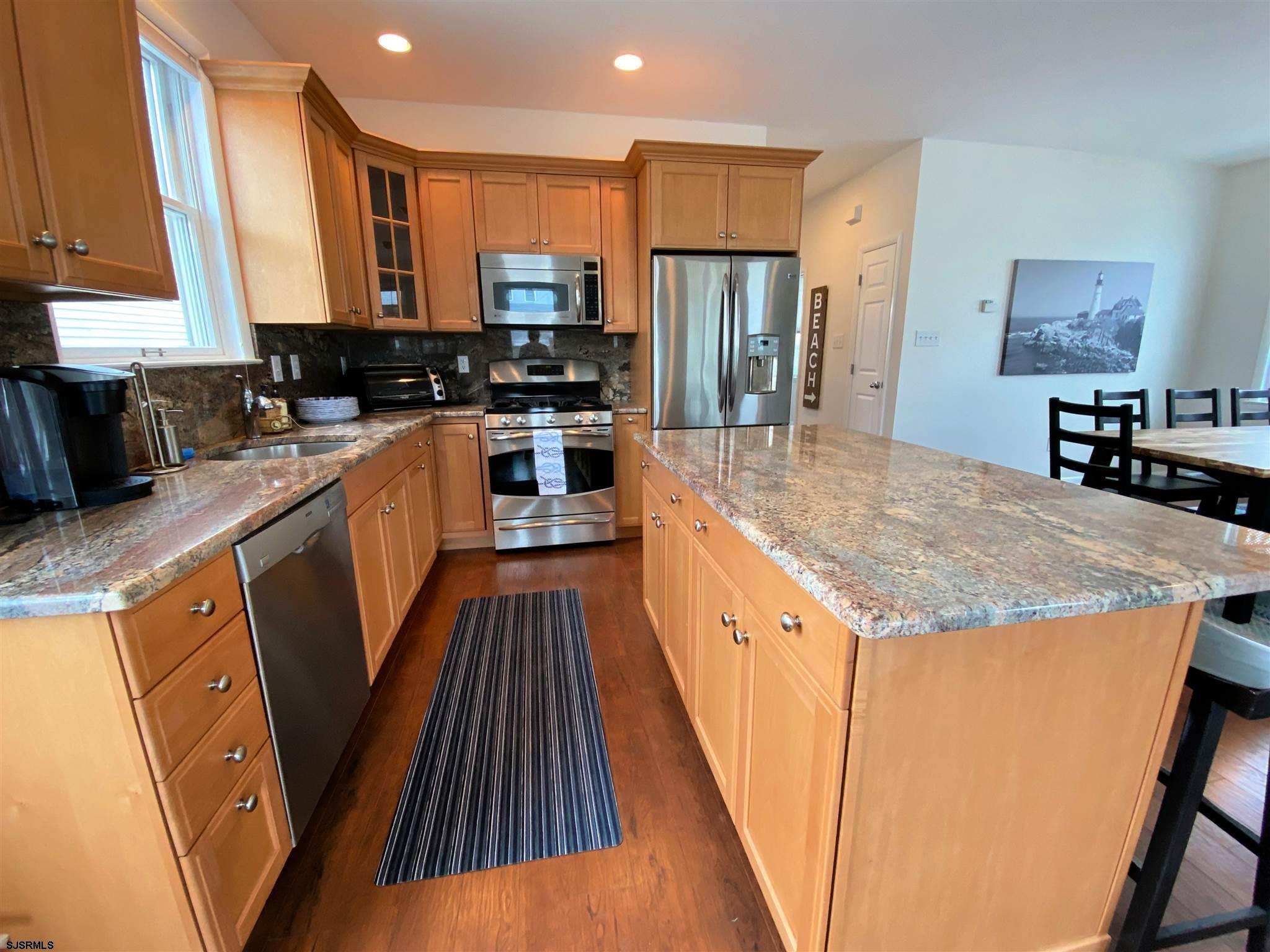 Margate, New Jersey 08402, United States, 5 Bedrooms Bedrooms, ,3 BathroomsBathrooms,Residential,Active,227538