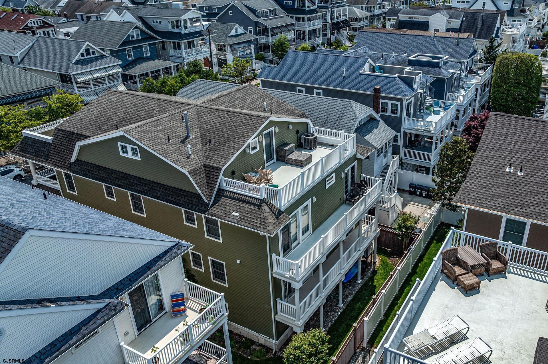 Ocean City, New Jersey 08226, United States, 9 Bedrooms Bedrooms, ,5 BathroomsBathrooms,Residential,Active,167673