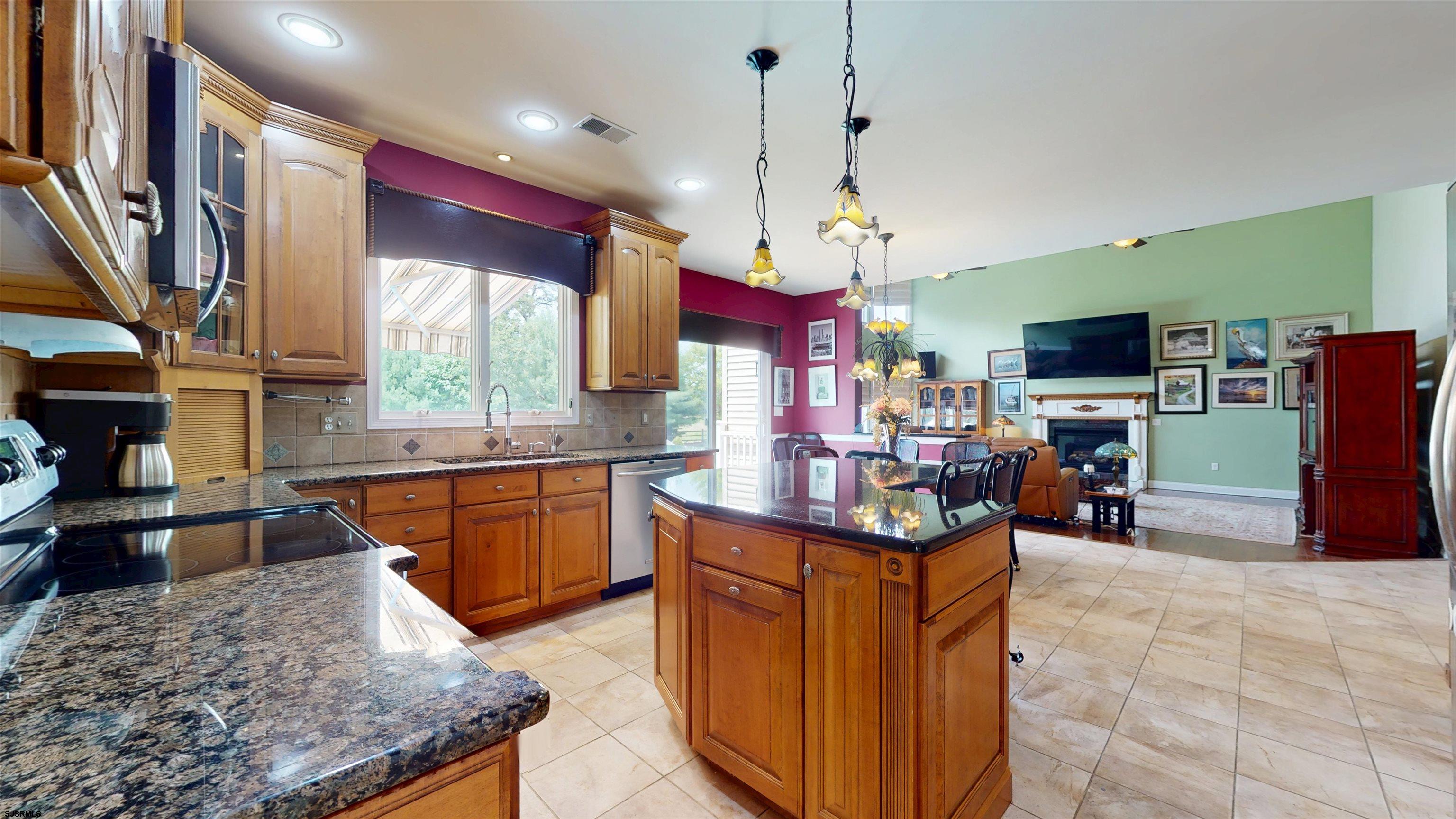 Mays Landing, New Jersey 08330, United States, 3 Bedrooms Bedrooms, ,3 BathroomsBathrooms,Residential,Active,176231