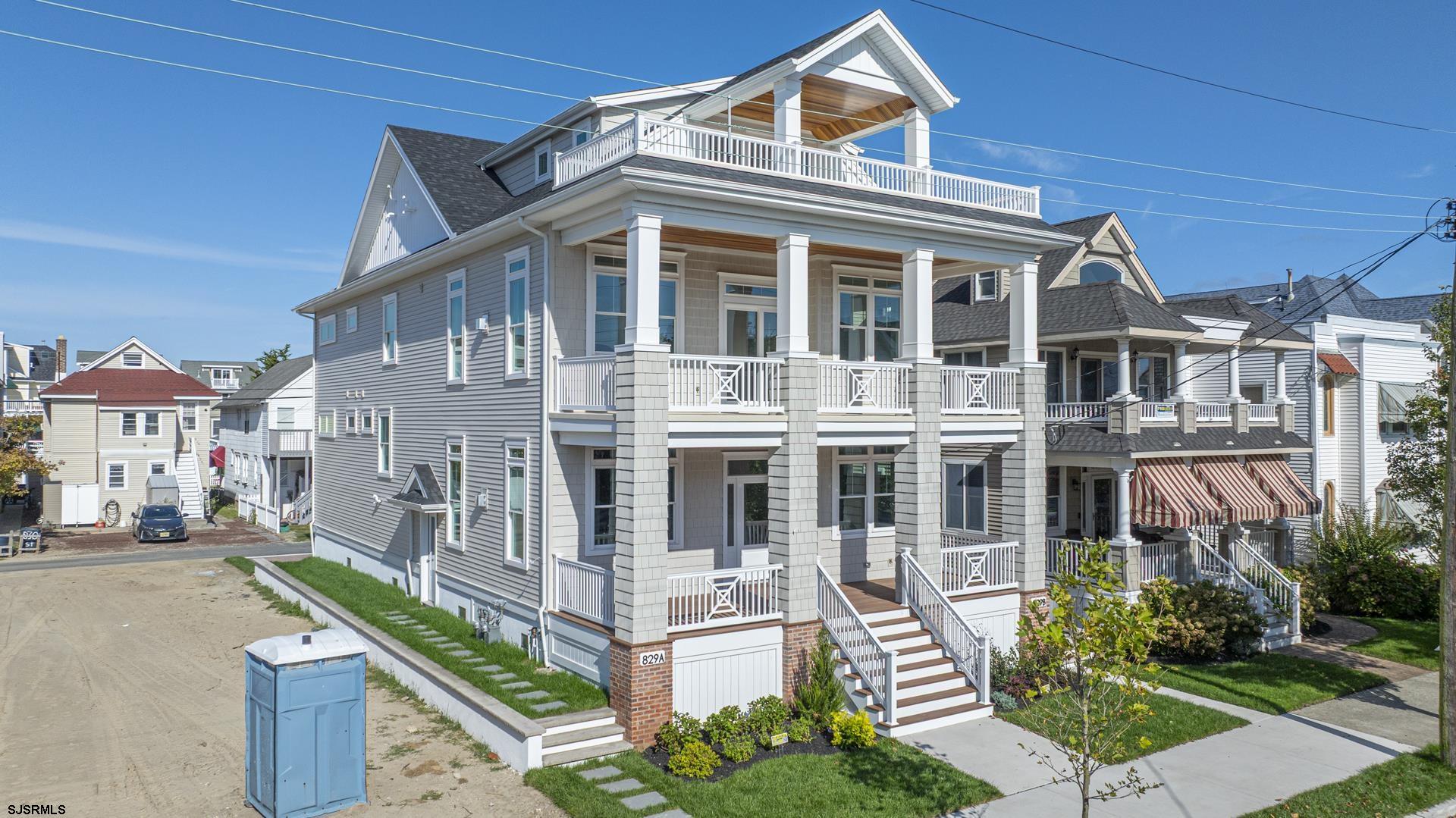 829 Unit B St Charles B