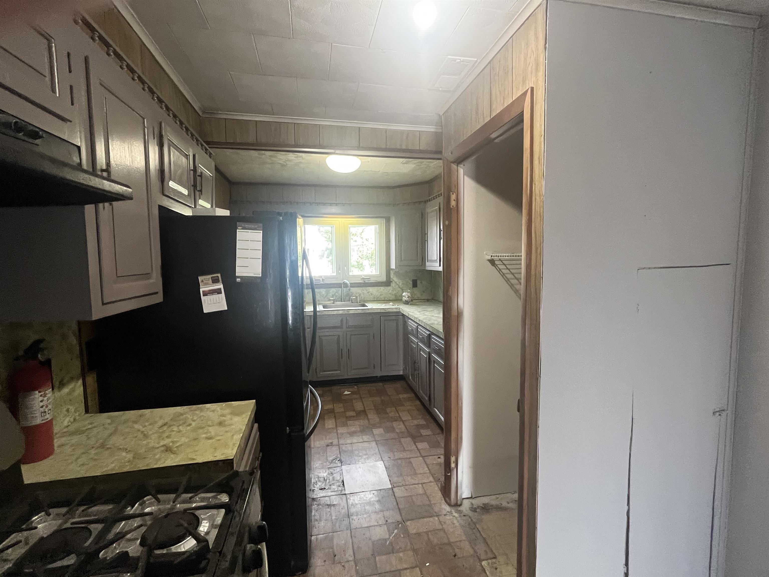 Atlantic City, New Jersey 08401, United States, 3 Bedrooms Bedrooms, ,1 BathroomBathrooms,Residential,Active,216687