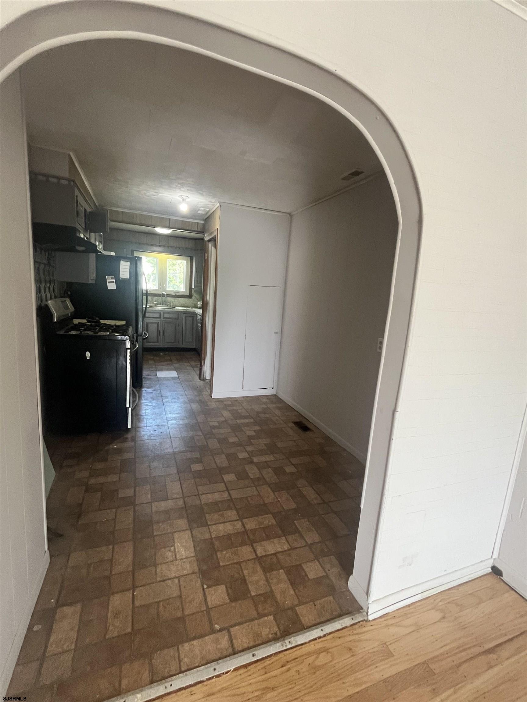 Atlantic City, New Jersey 08401, United States, 3 Bedrooms Bedrooms, ,1 BathroomBathrooms,Residential,Active,216687