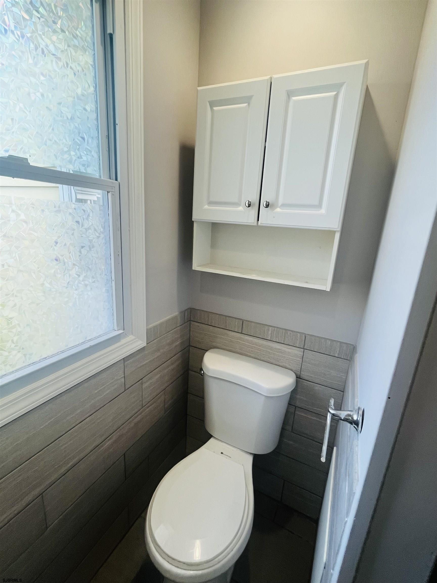 Atlantic City, New Jersey 08401, United States, 3 Bedrooms Bedrooms, ,1 BathroomBathrooms,Residential,Active,216687