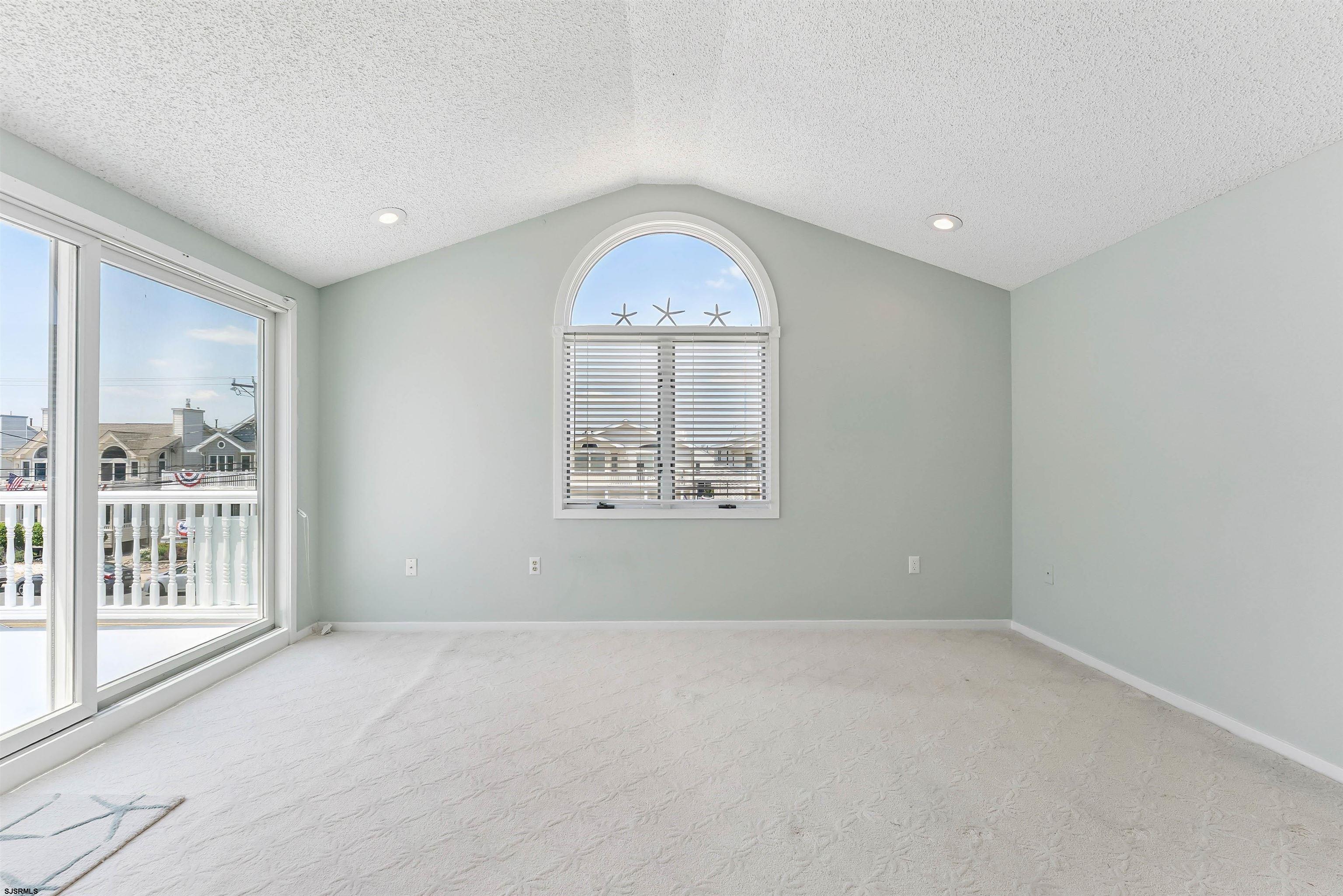 Ocean City, New Jersey 08226, United States, 8 Bedrooms Bedrooms, ,4 BathroomsBathrooms,Residential,Active,164239