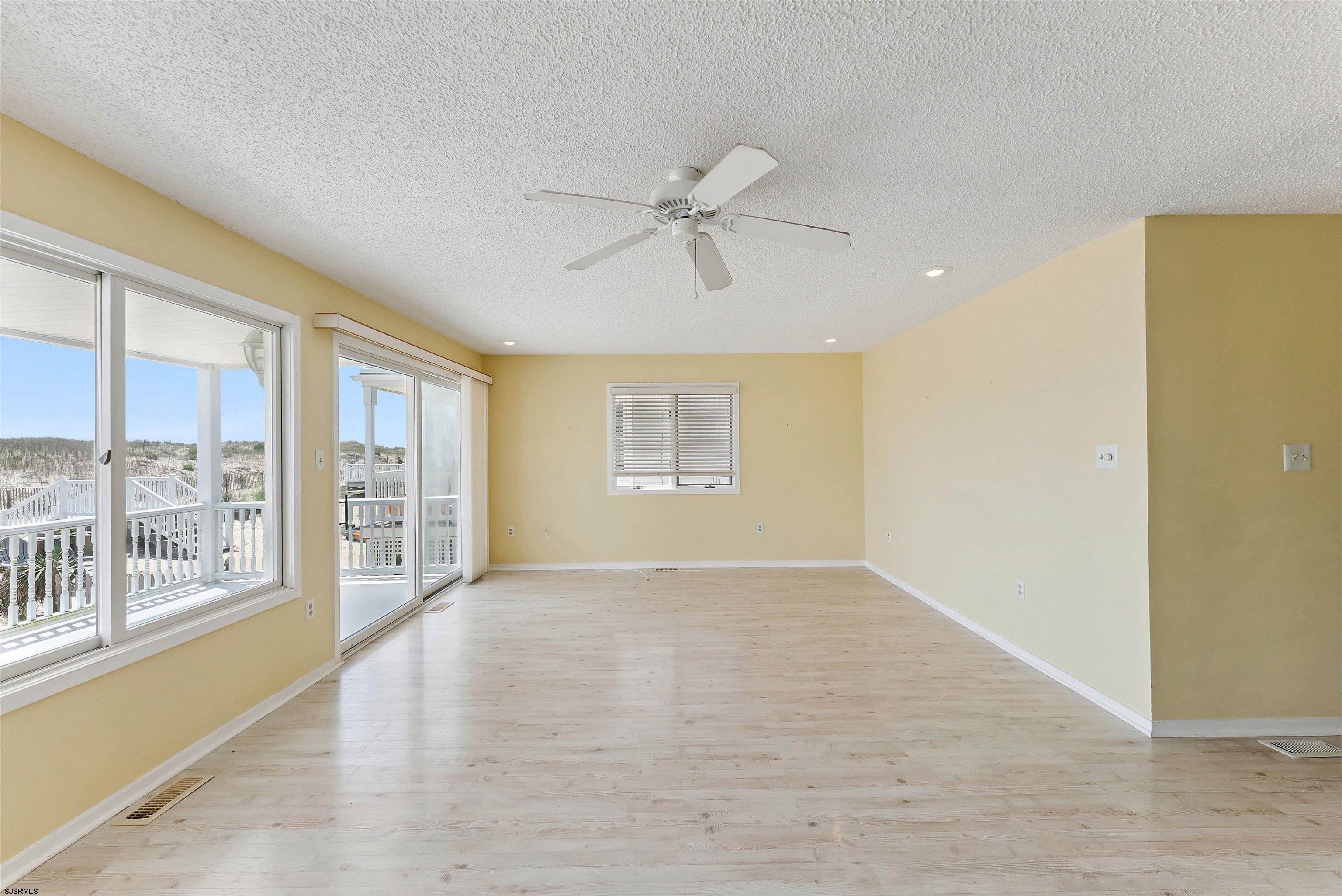 Ocean City, New Jersey 08226, United States, 8 Bedrooms Bedrooms, ,4 BathroomsBathrooms,Residential,Active,164239