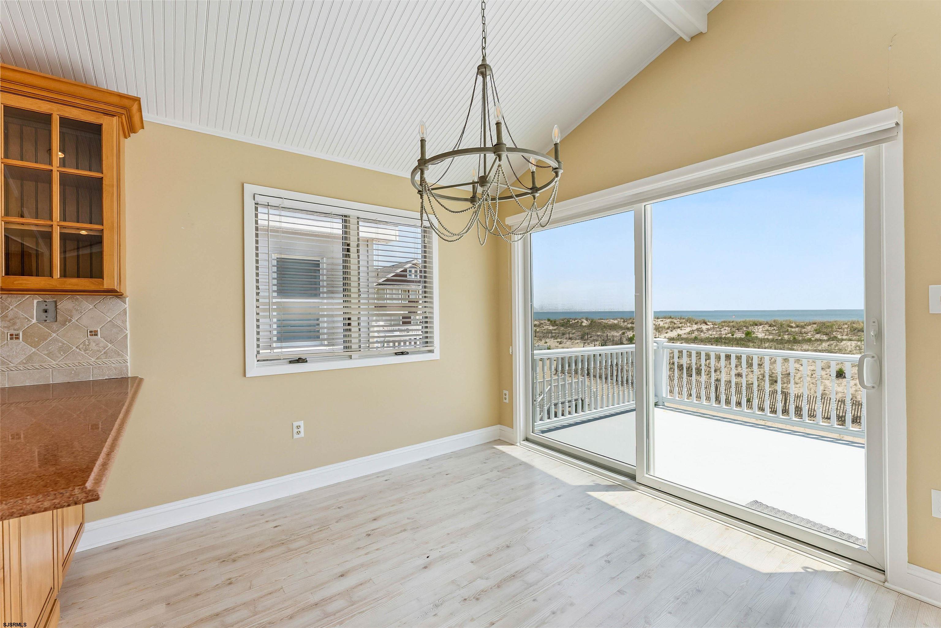 Ocean City, New Jersey 08226, United States, 8 Bedrooms Bedrooms, ,4 BathroomsBathrooms,Residential,Active,164239