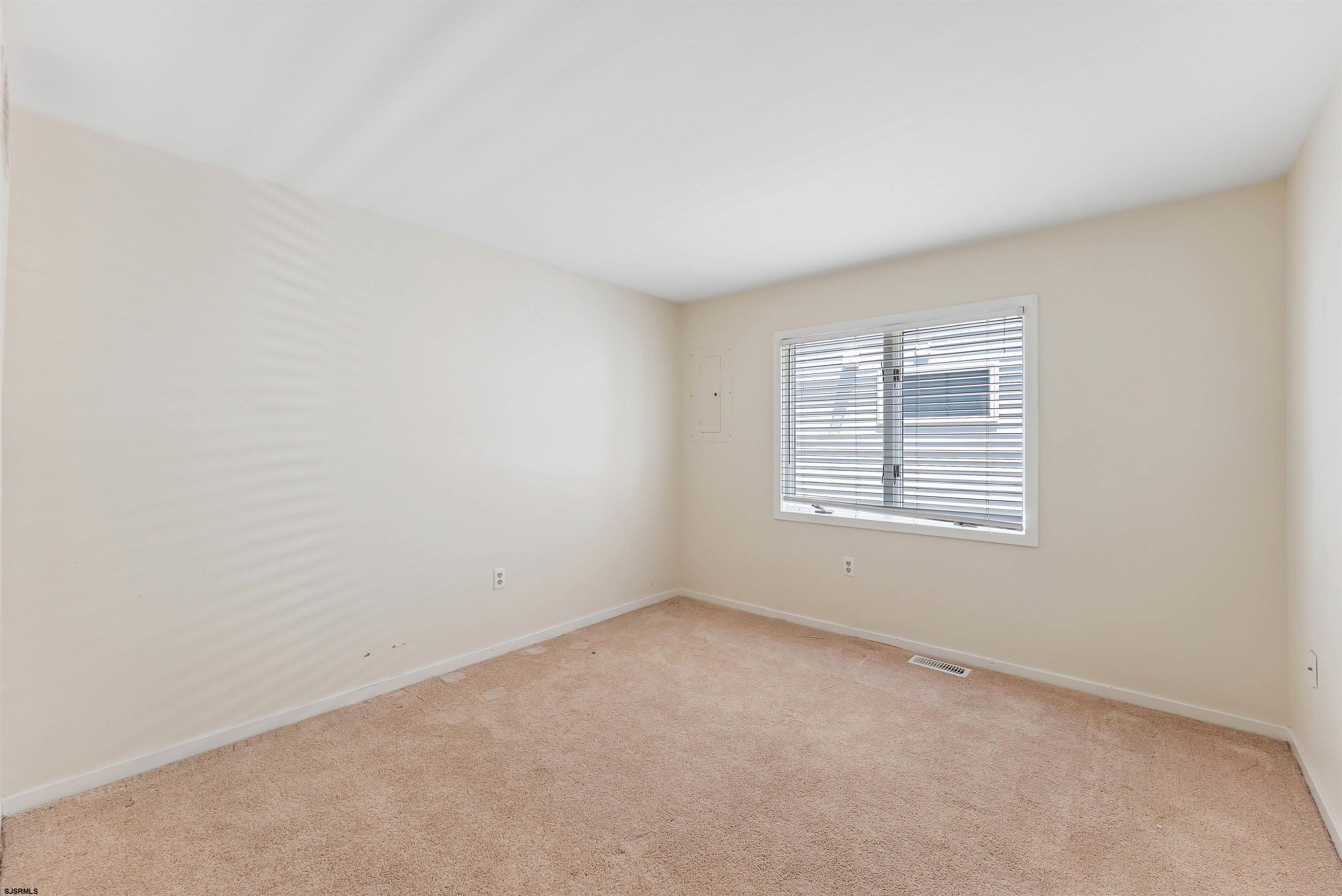 Ocean City, New Jersey 08226, United States, 8 Bedrooms Bedrooms, ,4 BathroomsBathrooms,Residential,Active,164239