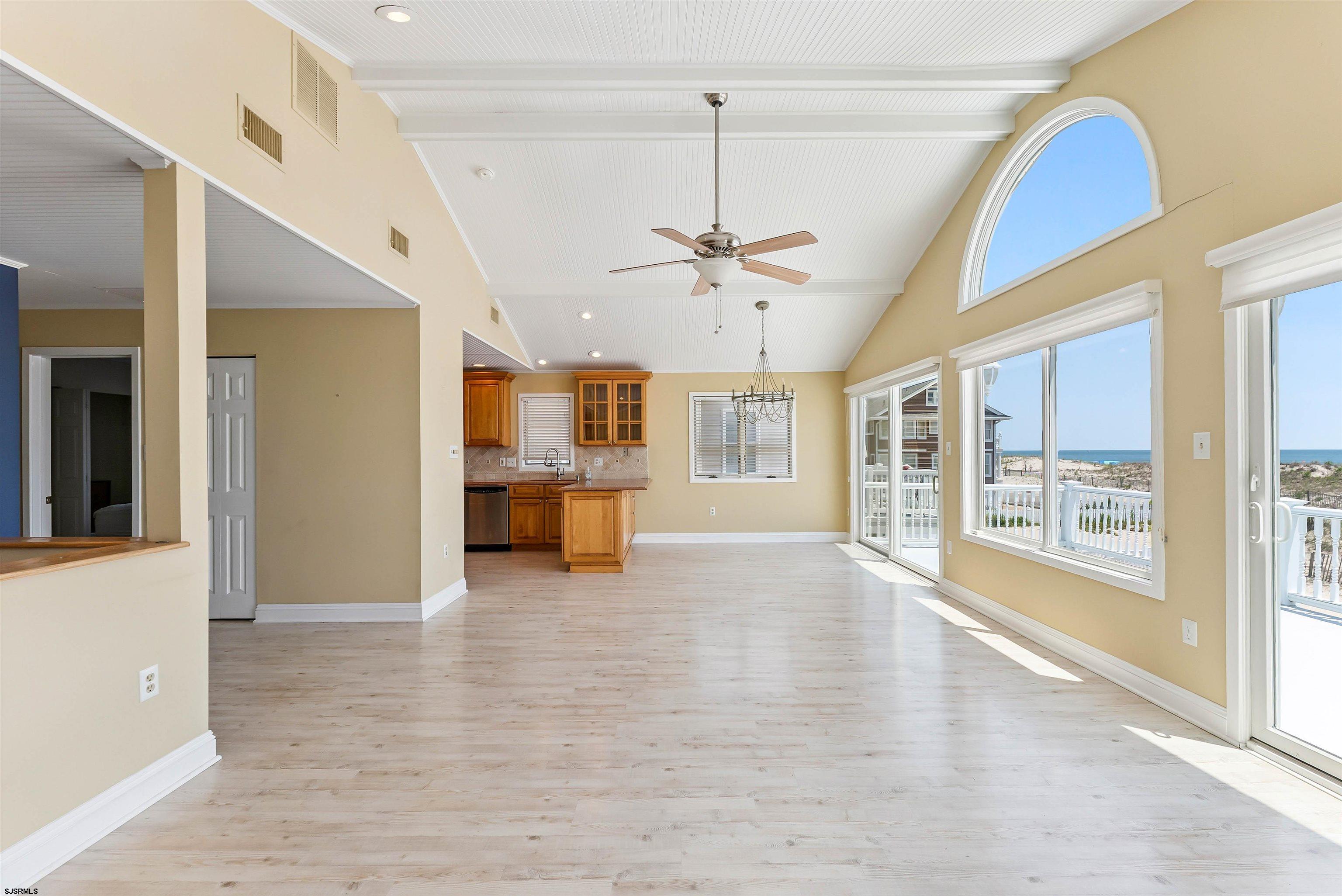 Ocean City, New Jersey 08226, United States, 8 Bedrooms Bedrooms, ,4 BathroomsBathrooms,Residential,Active,164239