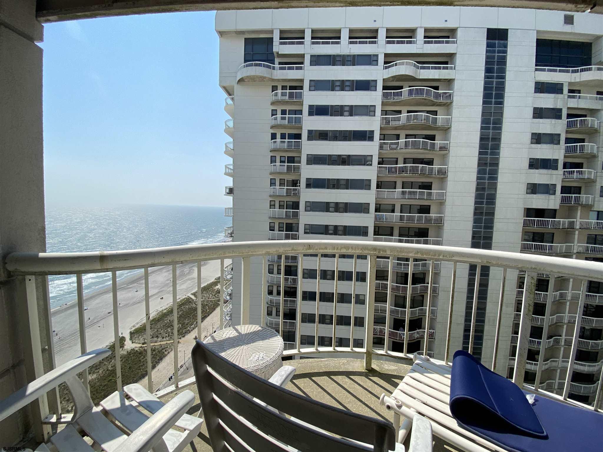 Atlantic City, New Jersey 08401, United States, 1 Bedroom Bedrooms, ,2 BathroomsBathrooms,Residential,Active,197360